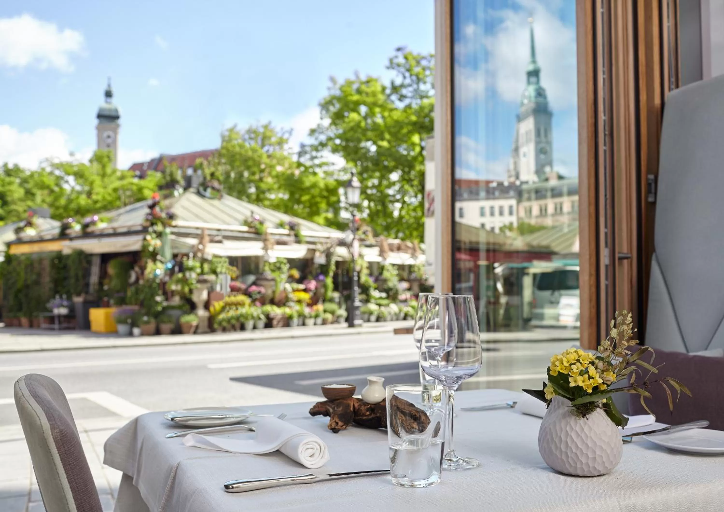 Food and drinks in Living Hotel Das Viktualienmarkt