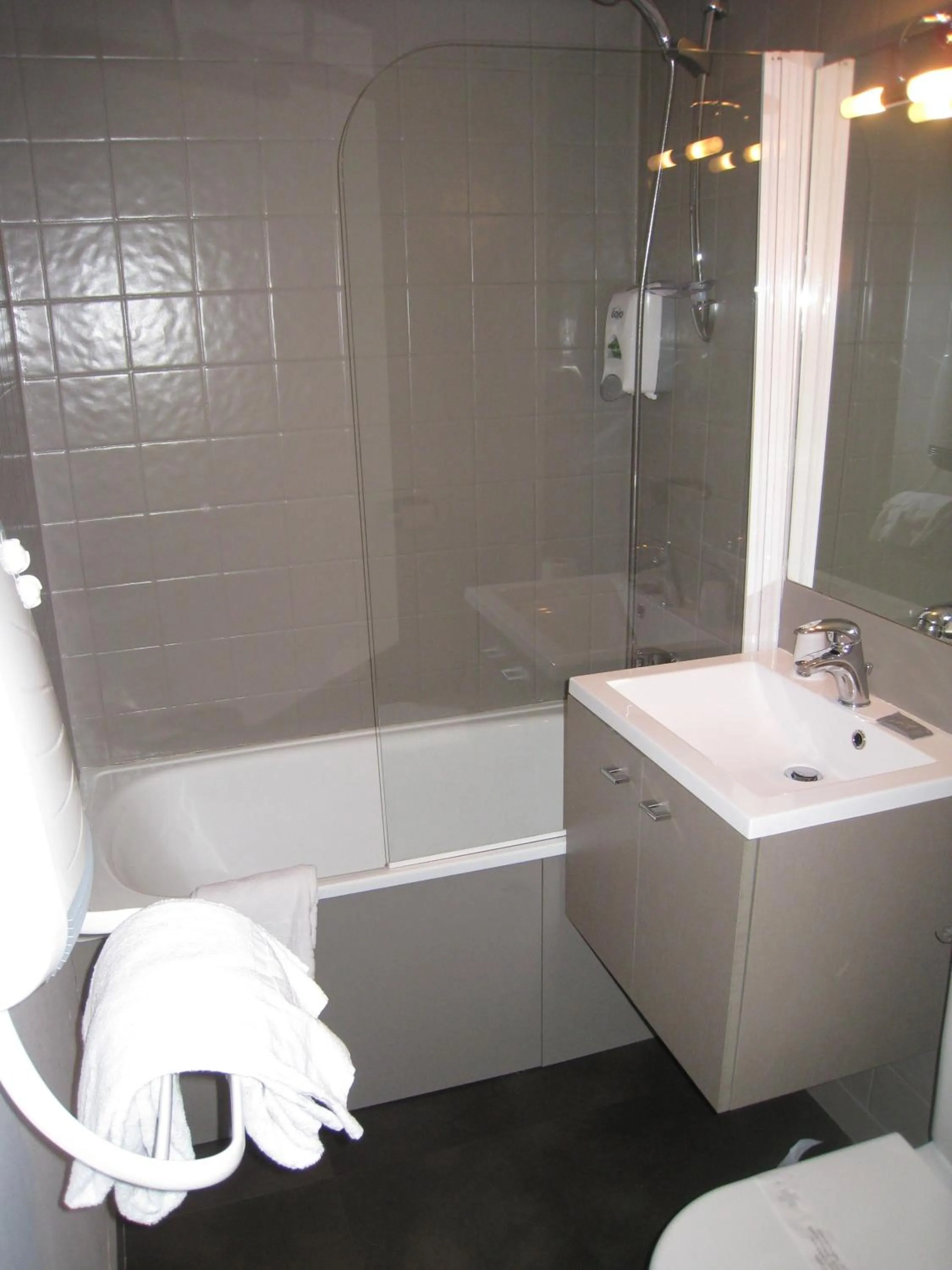 Bedroom in Le Minotel