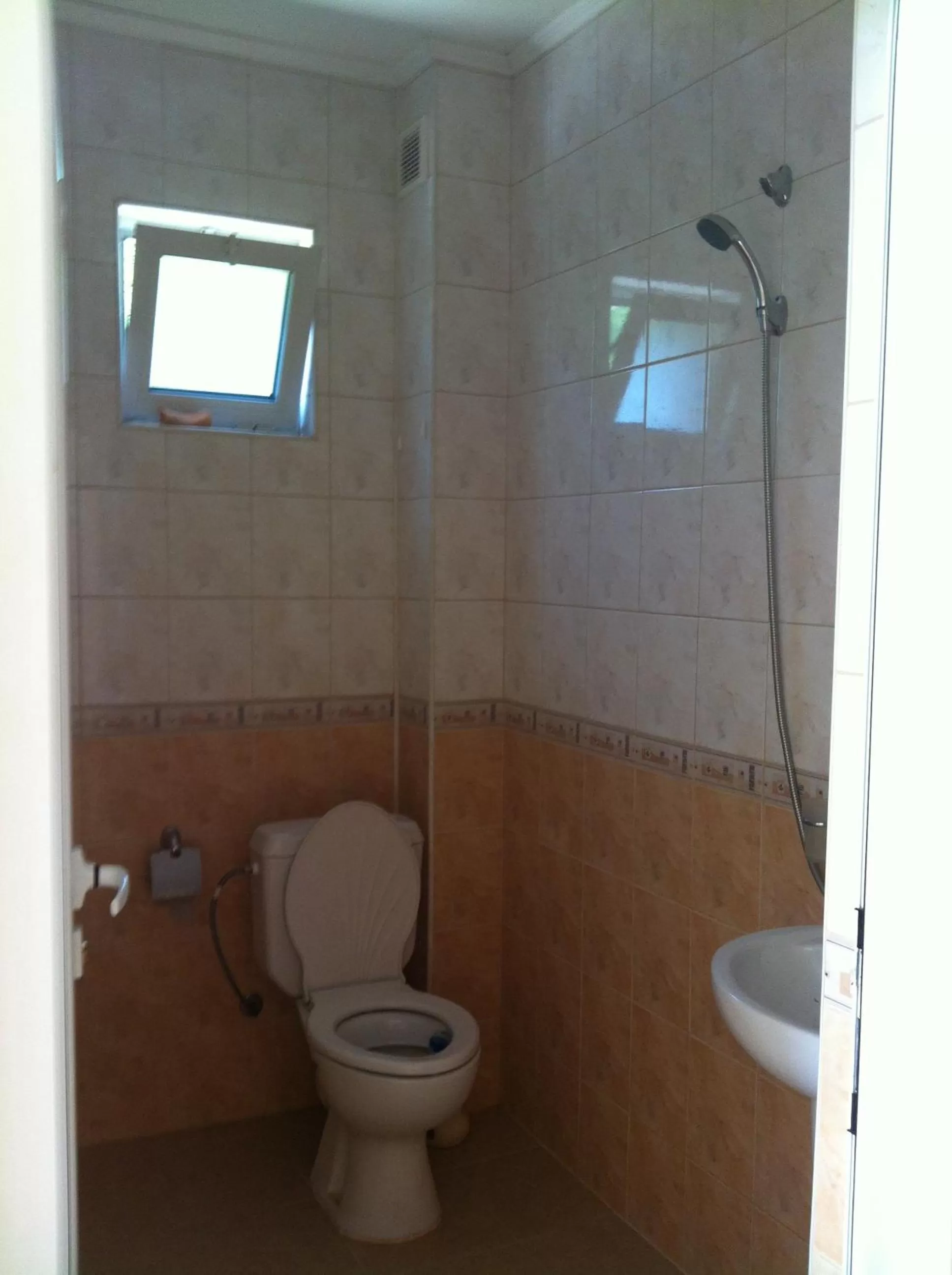 Bathroom in Family Hotel Velevi