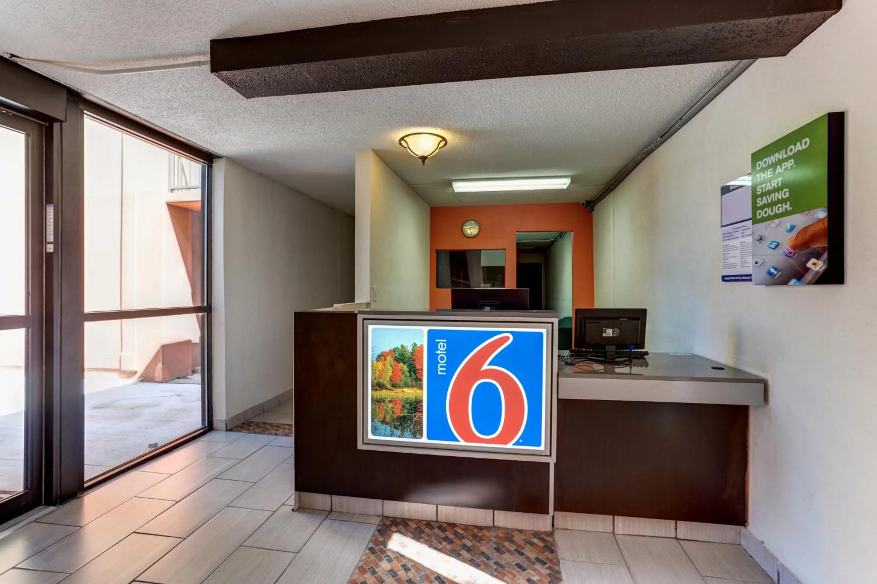 Lobby or reception in Motel 6 Jackson, TN