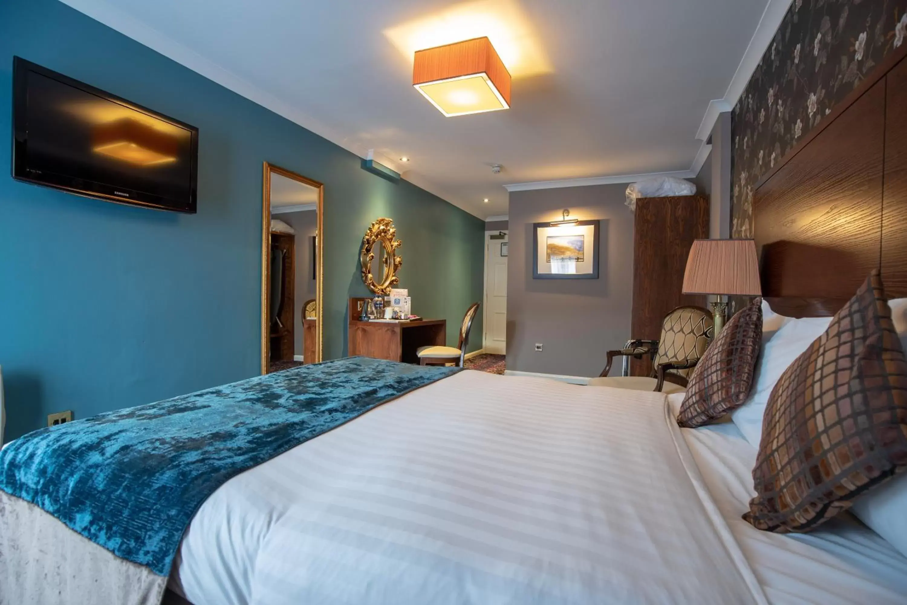 Family Room in The White Lady Wetherspoon Family Room in The White Lady Wetherspoon