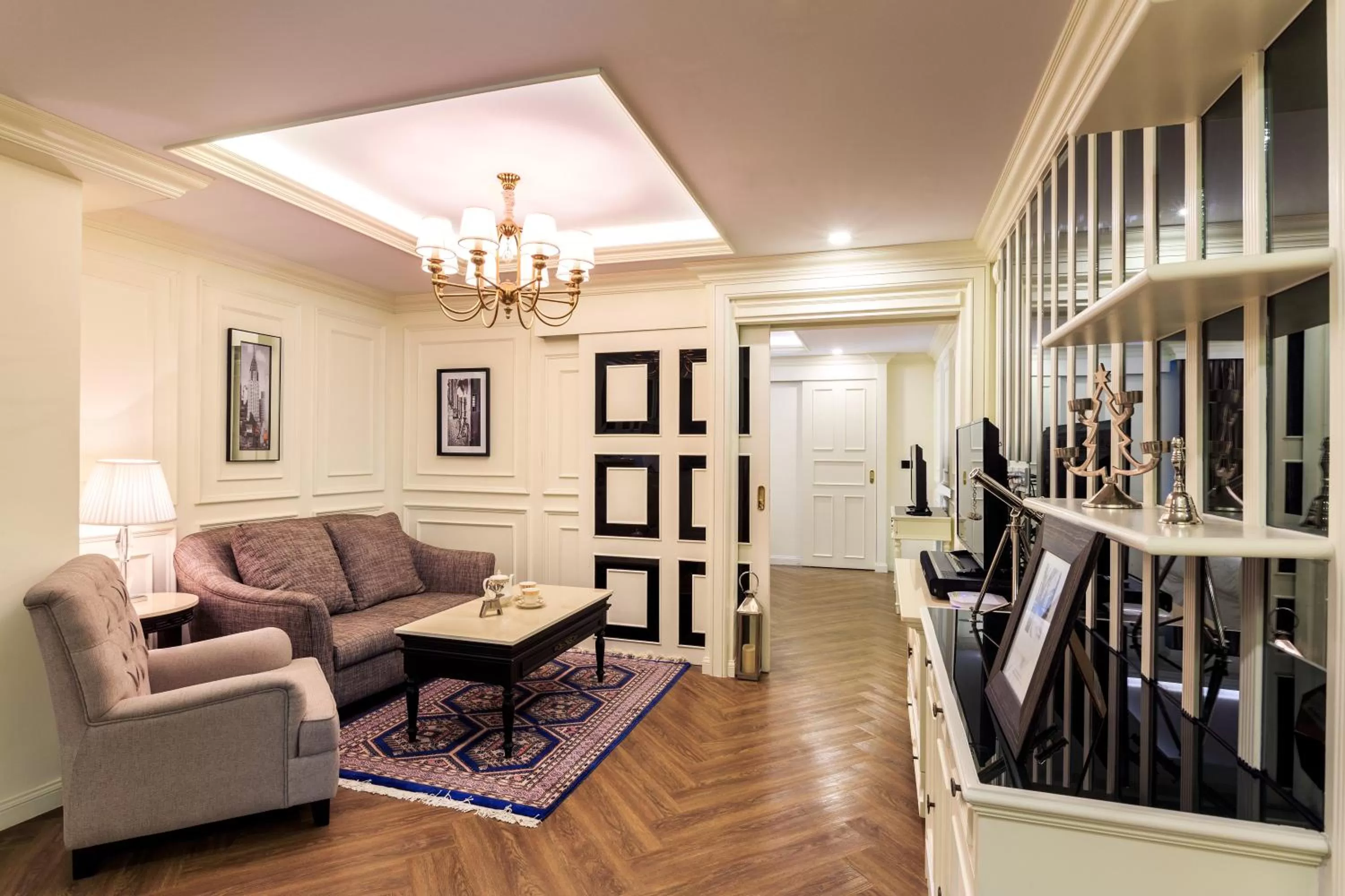 Living room in The LA49 Hotel