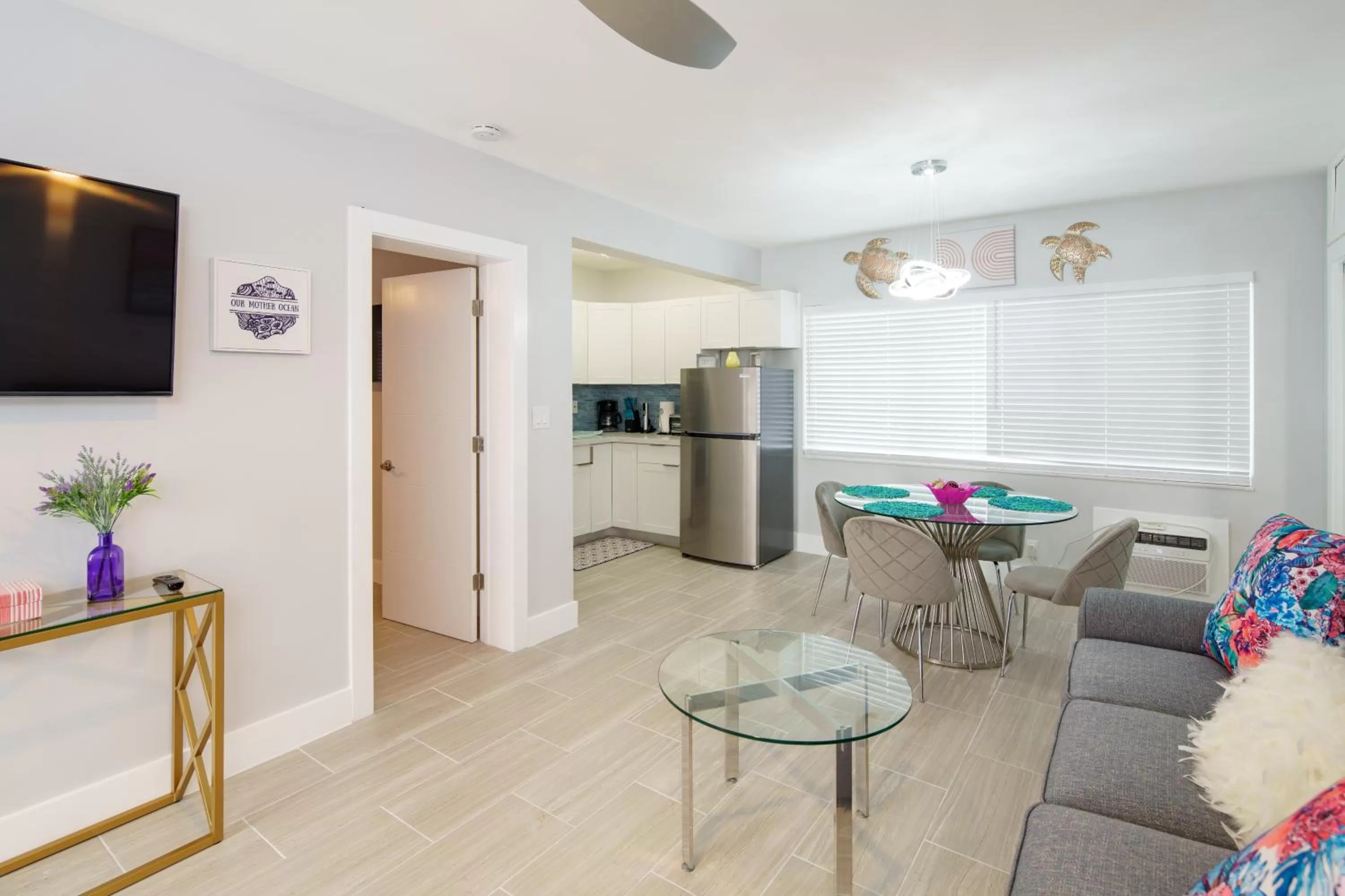 Living room in The Surf Hollywood Beach