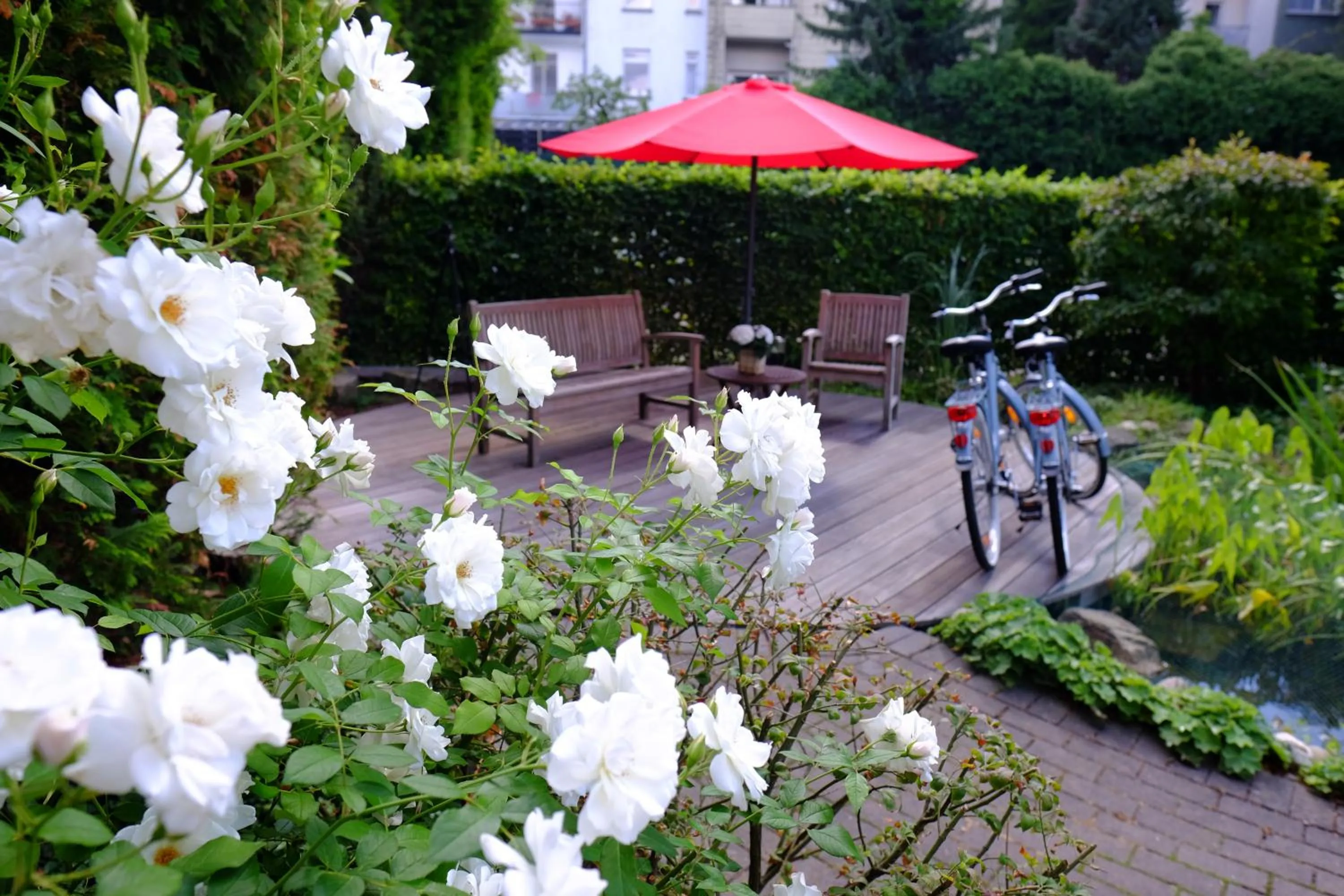 Garden view in Hotel An der Gruga