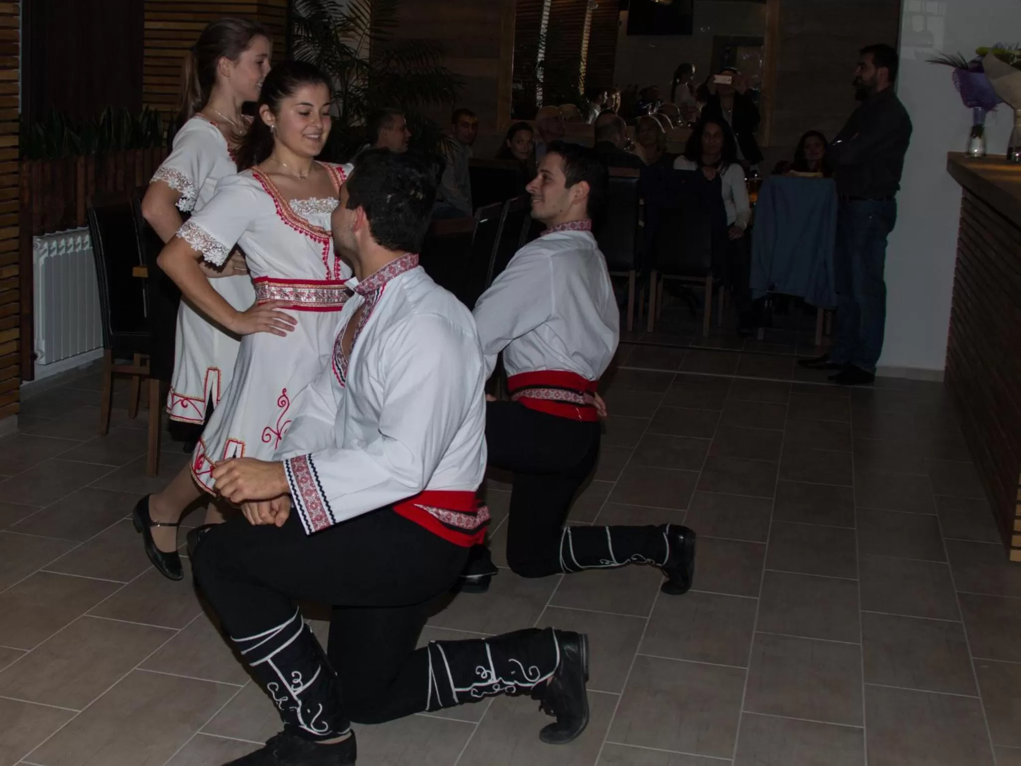 Evening entertainment in Park Hotel Asenevtsi