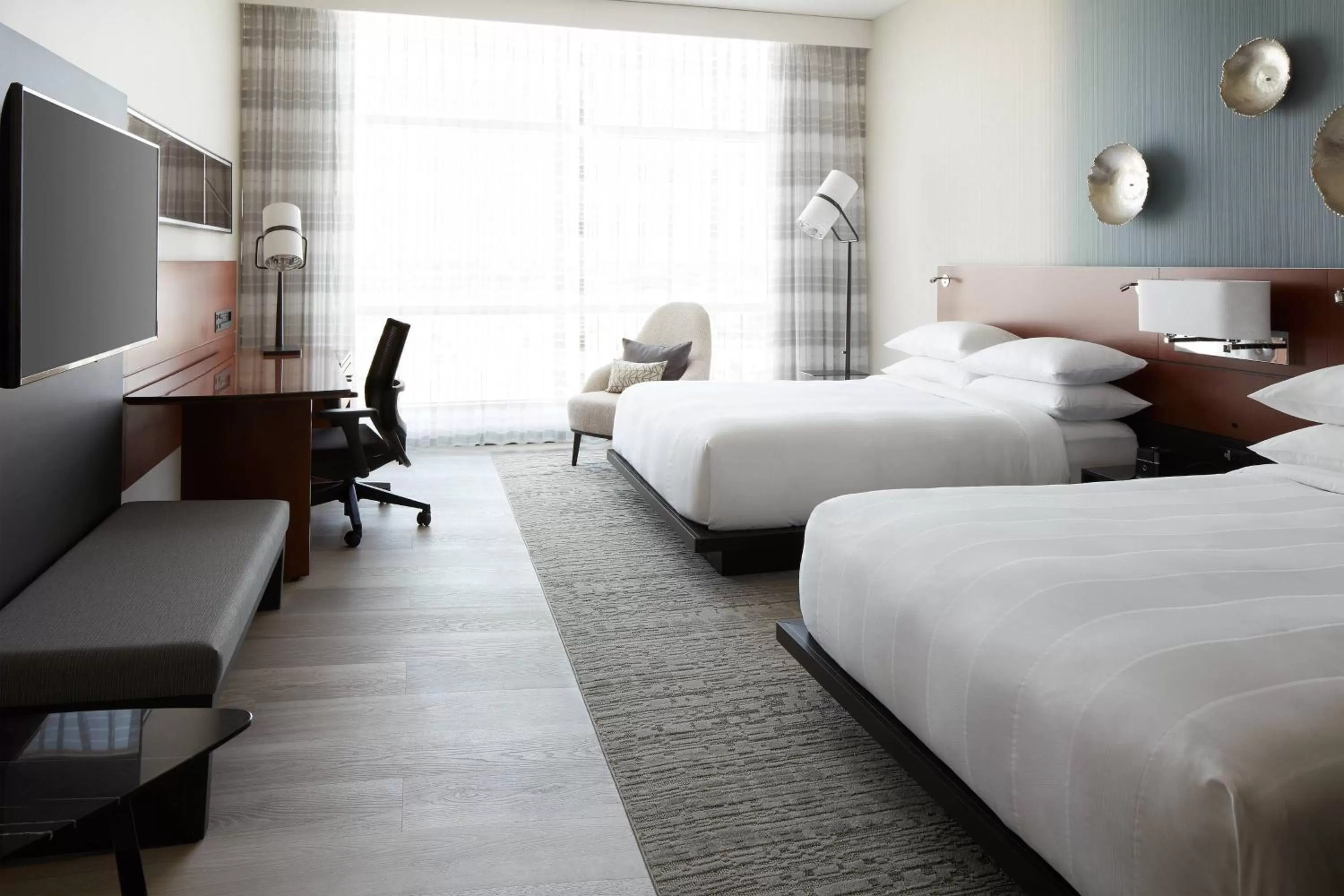 Concierge lounge access, Guest room, 2 Queen in Marriott Montreal Airport In-Terminal Hotel