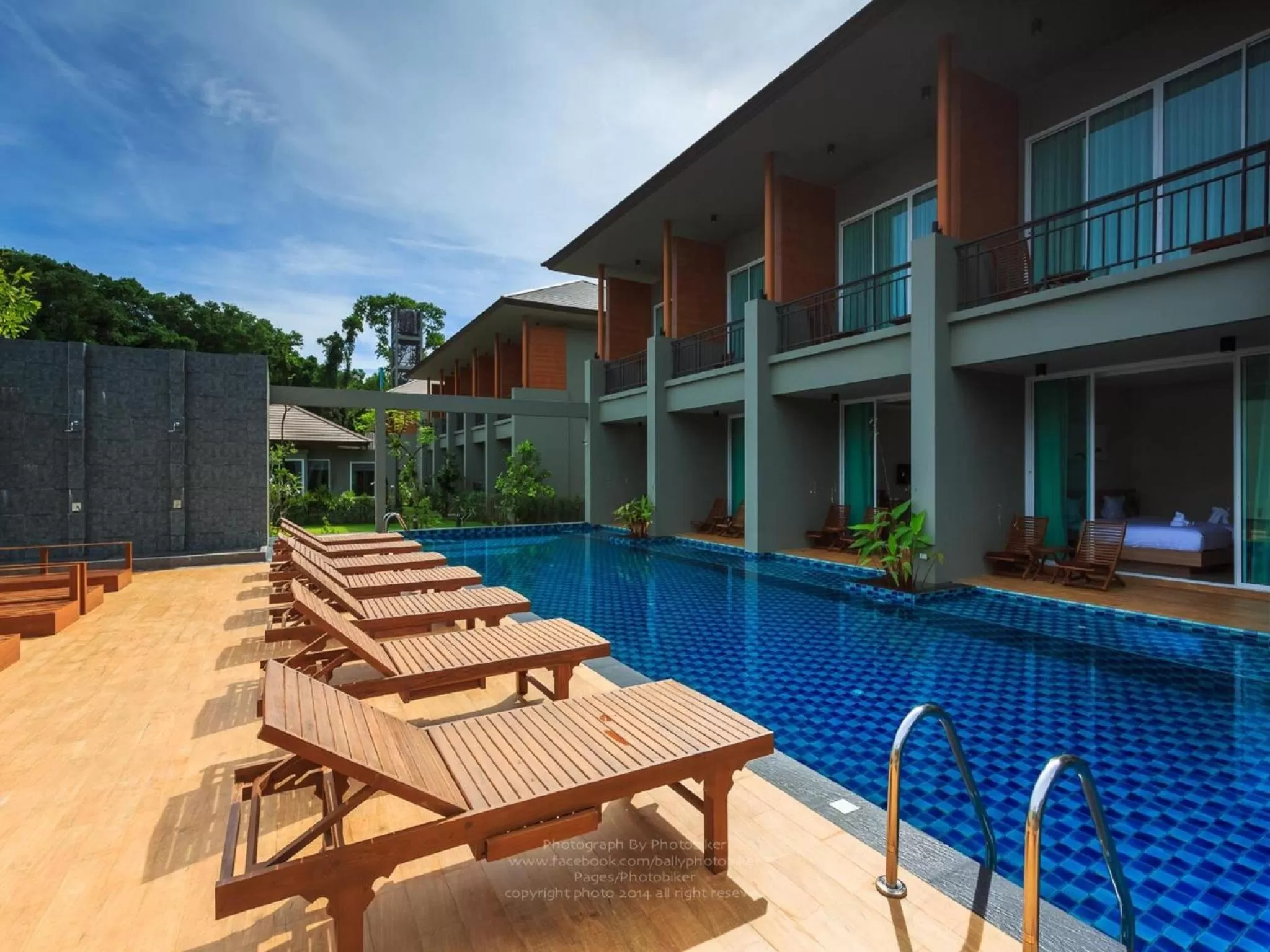 Swimming pool in Khaolak Forest Resort