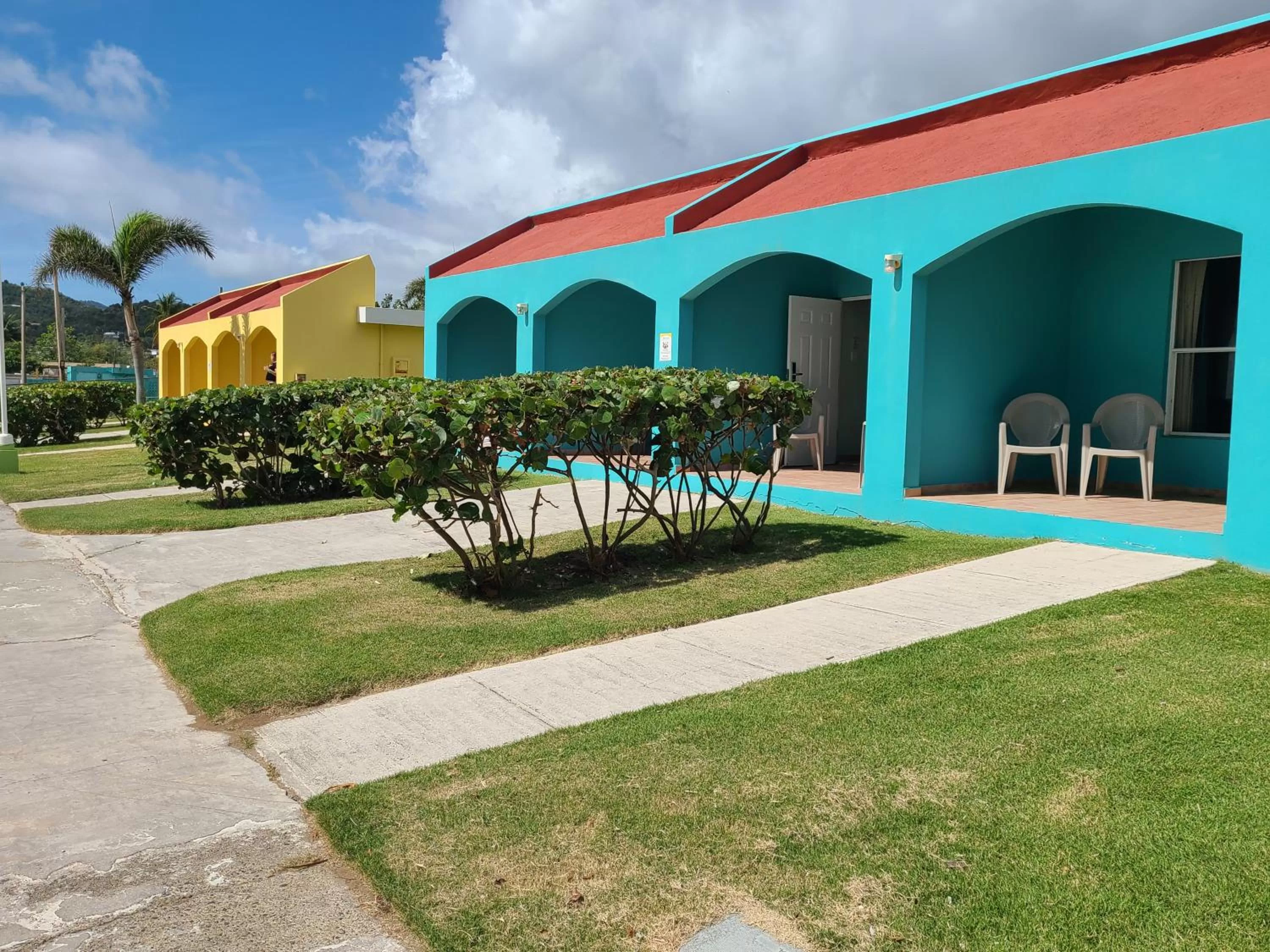 Property building in Parador Maunacaribe - Maunabo