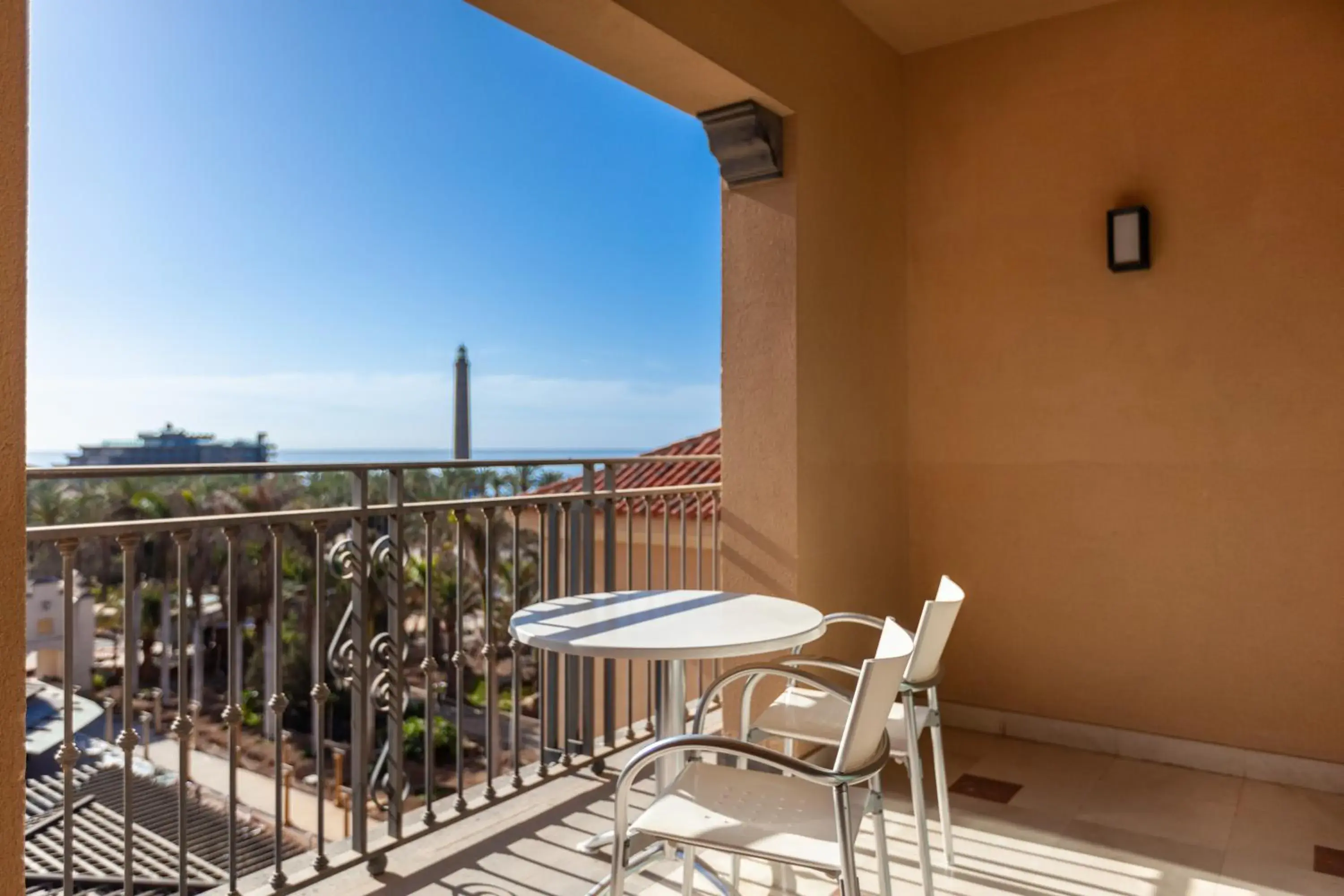 Deluxe Double Room with View - single occupancy in Lopesan Costa Meloneras Resort & Spa Deluxe Double Room with View - single occupancy in Lopesan Costa Meloneras Resort & Spa