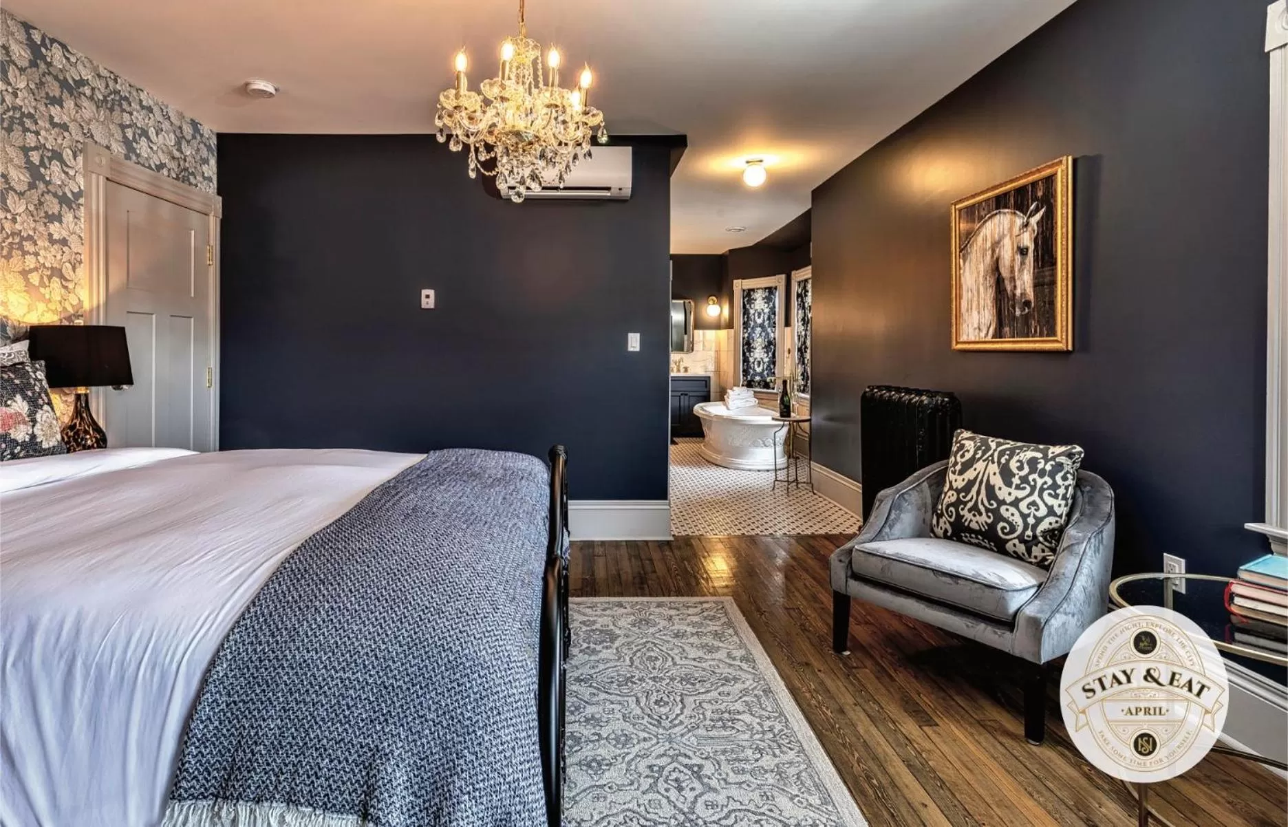 Bed in Slaymaker & Nichols Gastro House & Inn