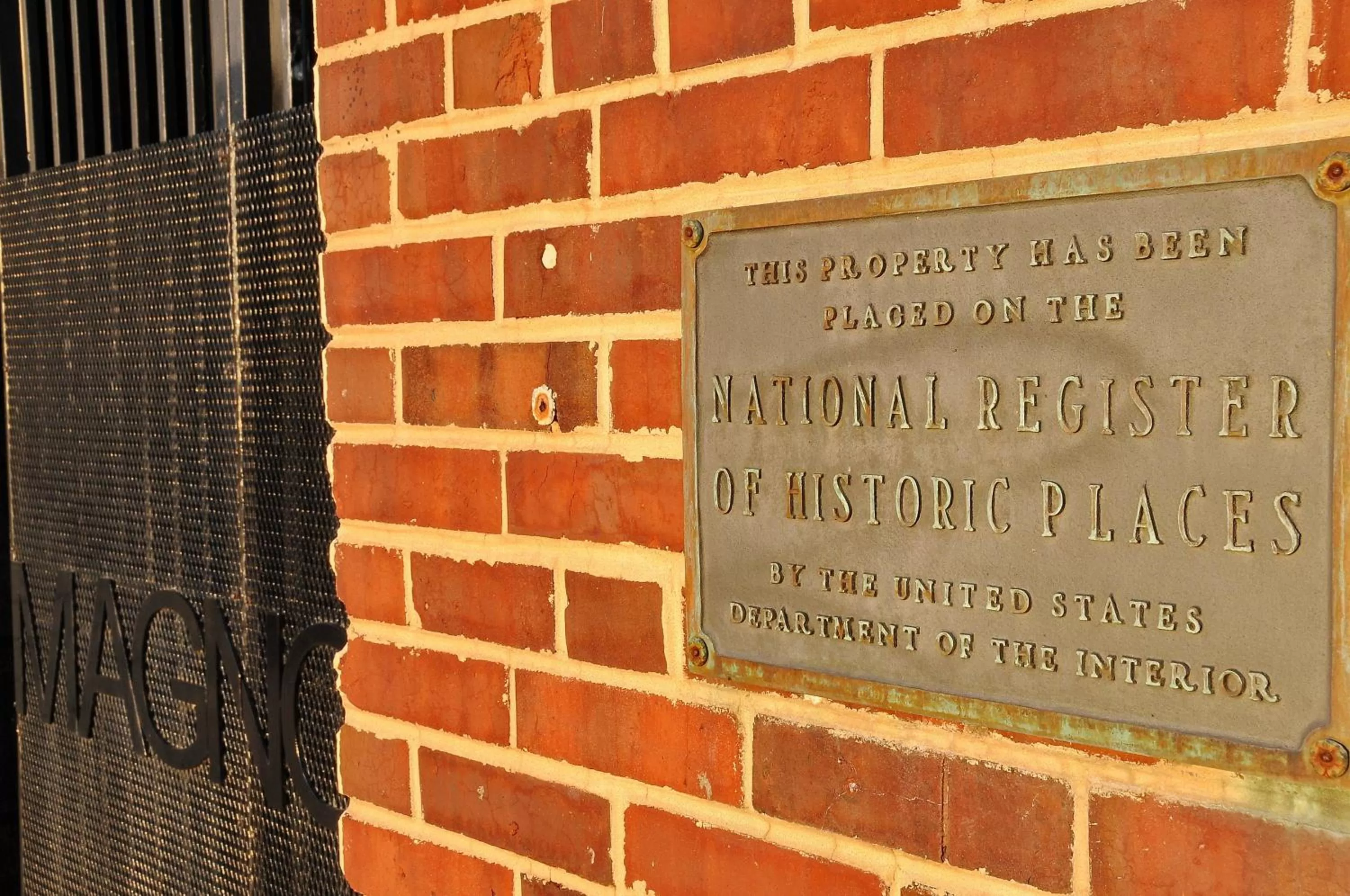 Facade/entrance in Magnolia Hotel Omaha