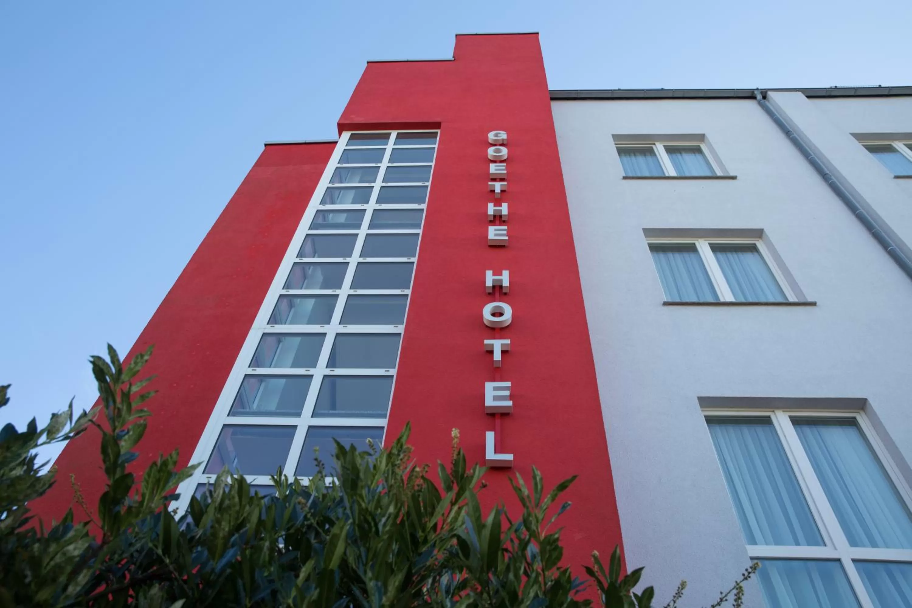 Facade/entrance in Trip Inn Goethe Conference Hotel