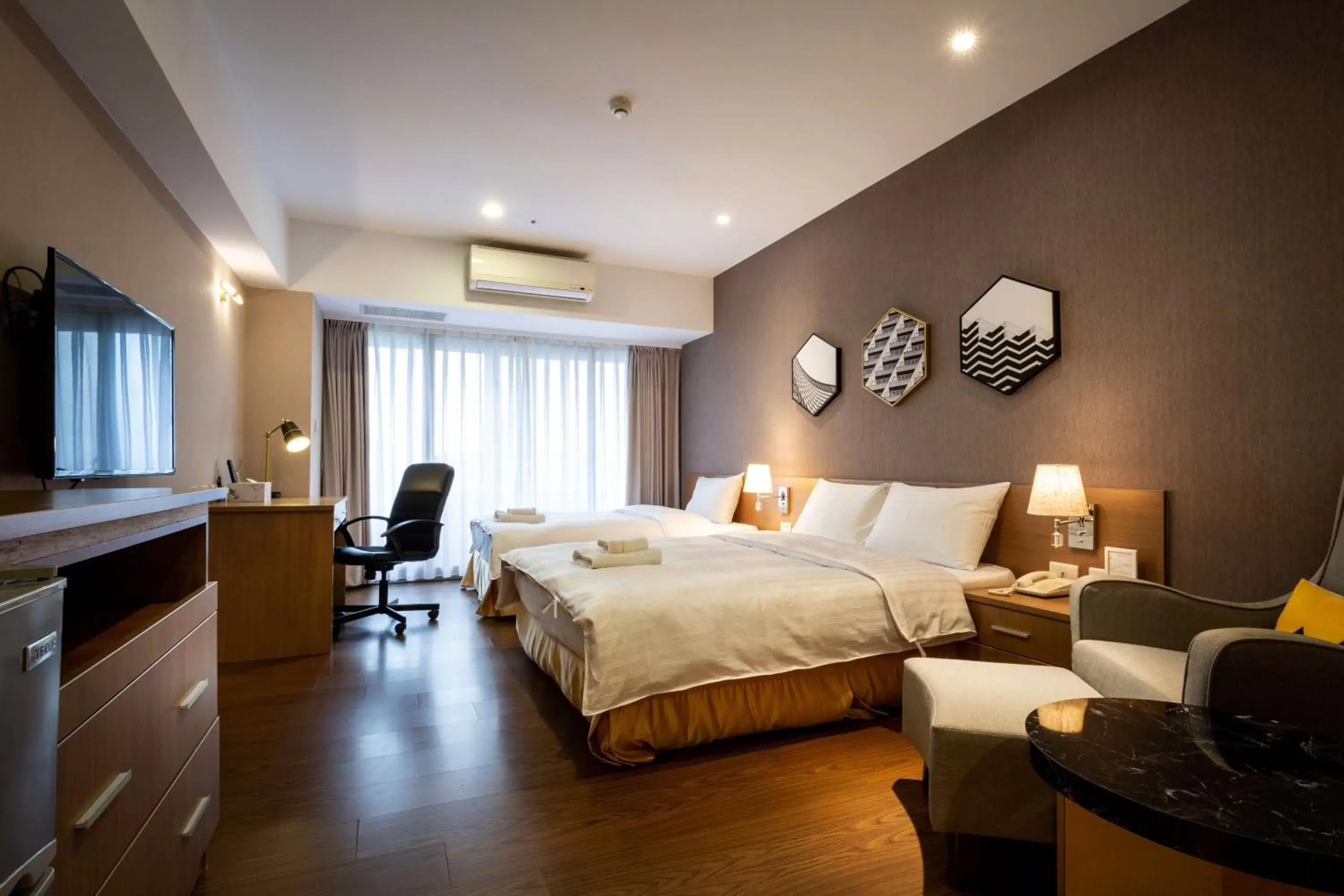 Triple Room with City View in Sky19 Hotel Triple Room with City View in Sky19 Hotel