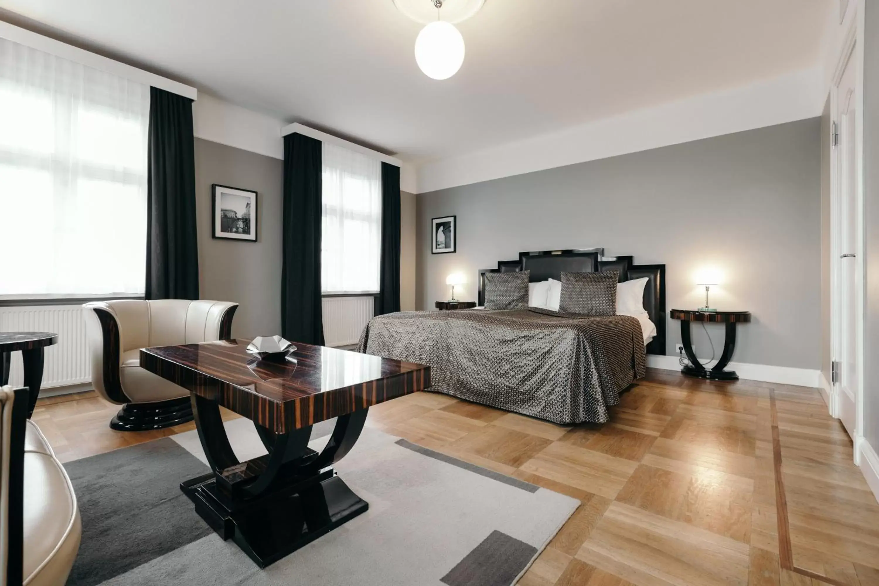 Deluxe Double Room in Hotel Borg by Keahotels Deluxe Double Room in Hotel Borg by Keahotels