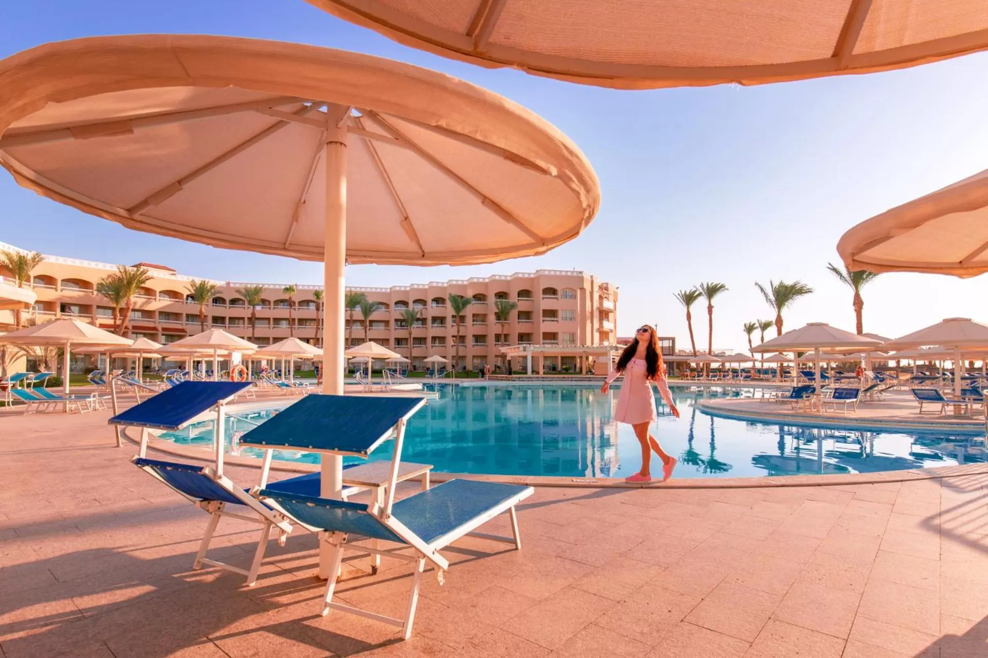 Swimming pool in Beach Albatros Aqua Park - Hurghada