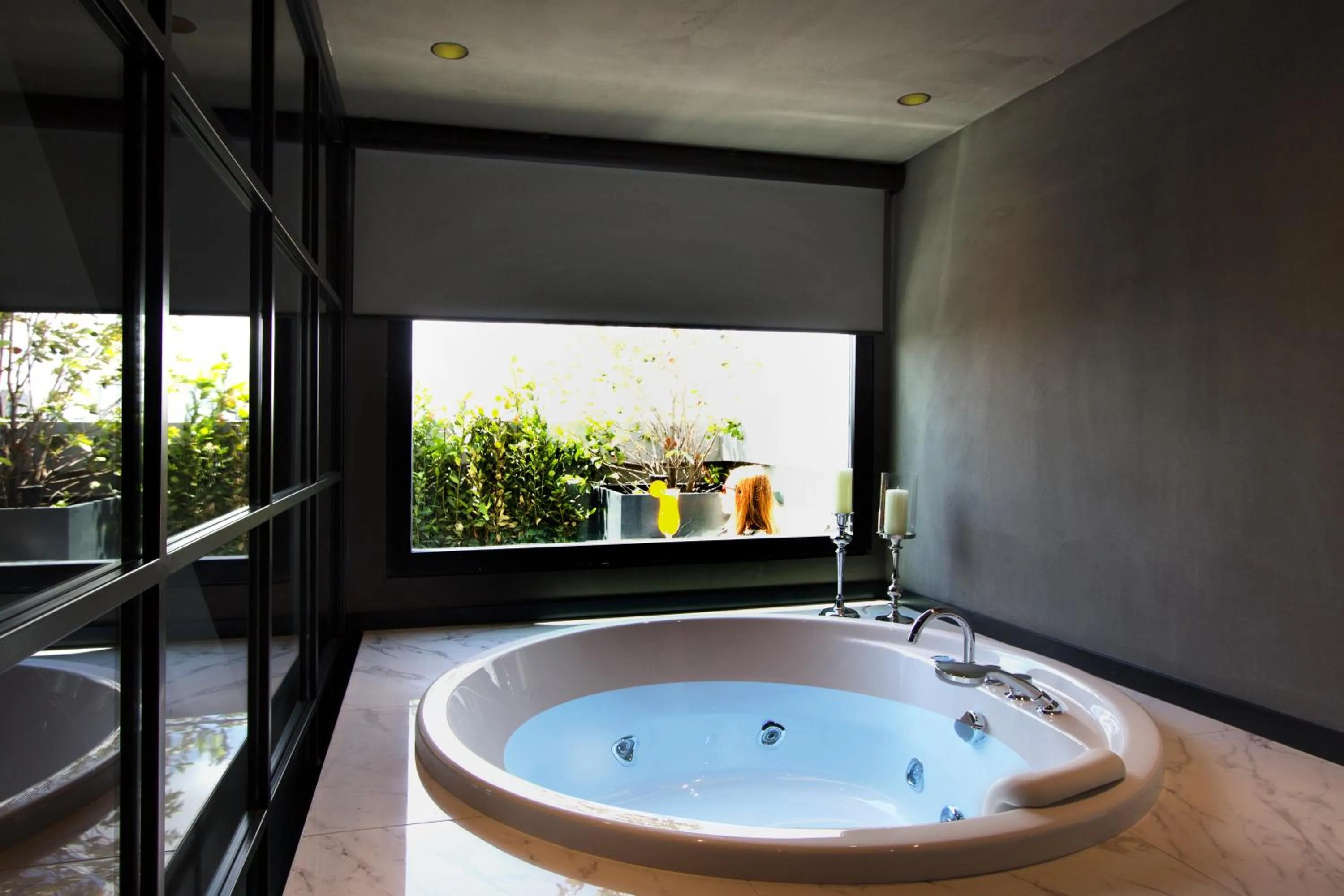 Hot Tub in Cityloft 81