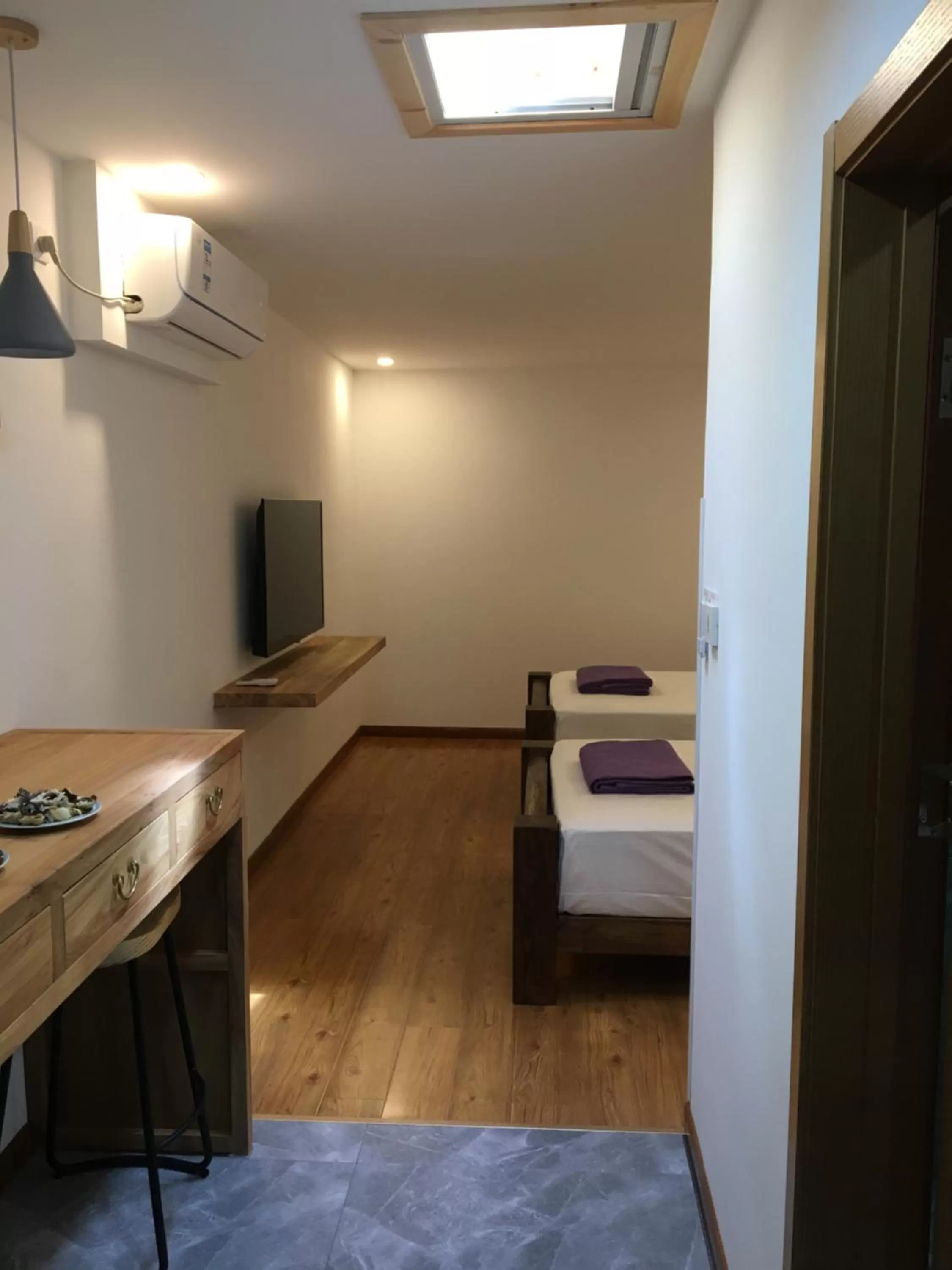 Bed in Beijing Downtown Travelotel