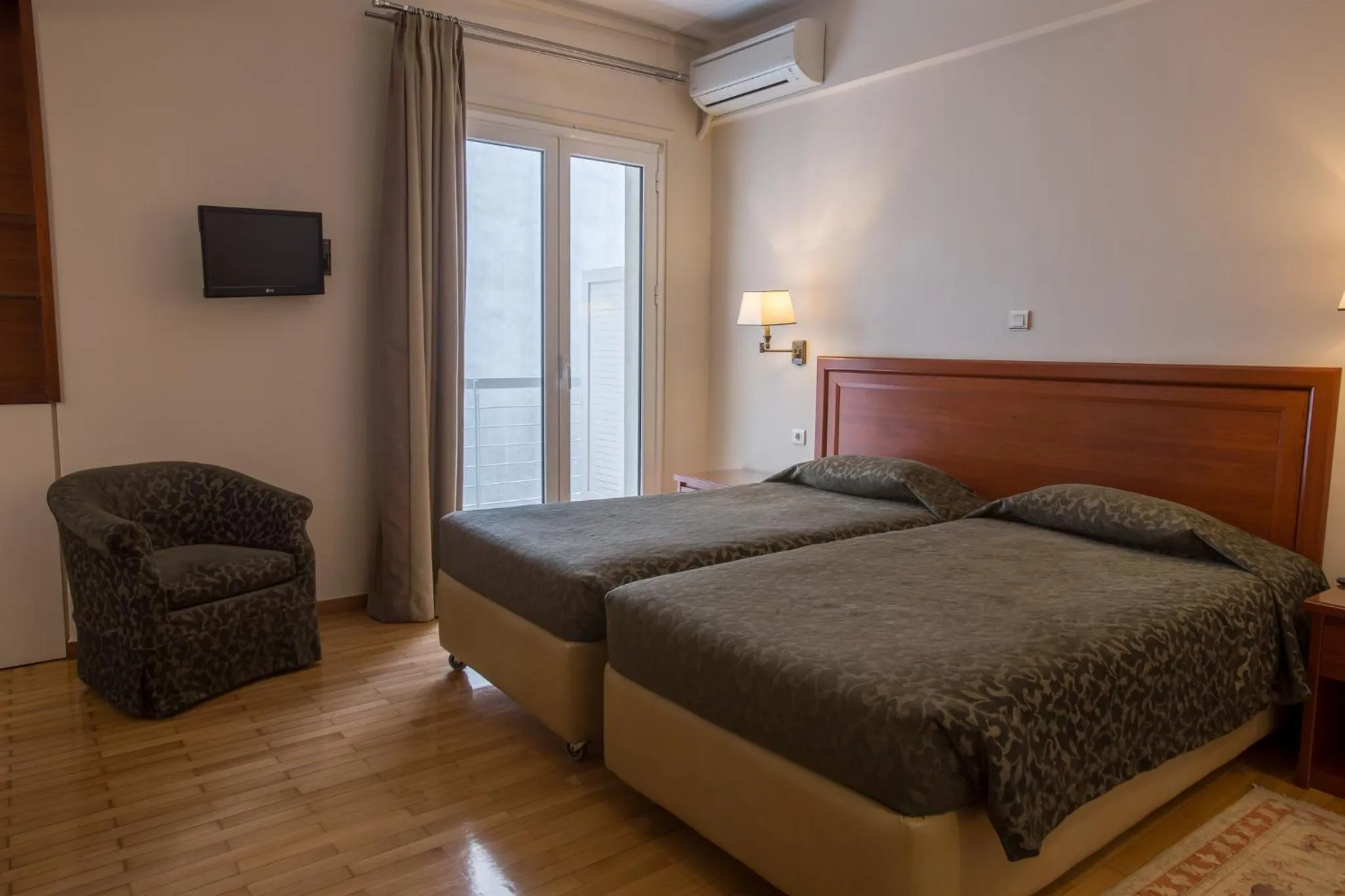 Bed in Delice Hotel - Family Apartments