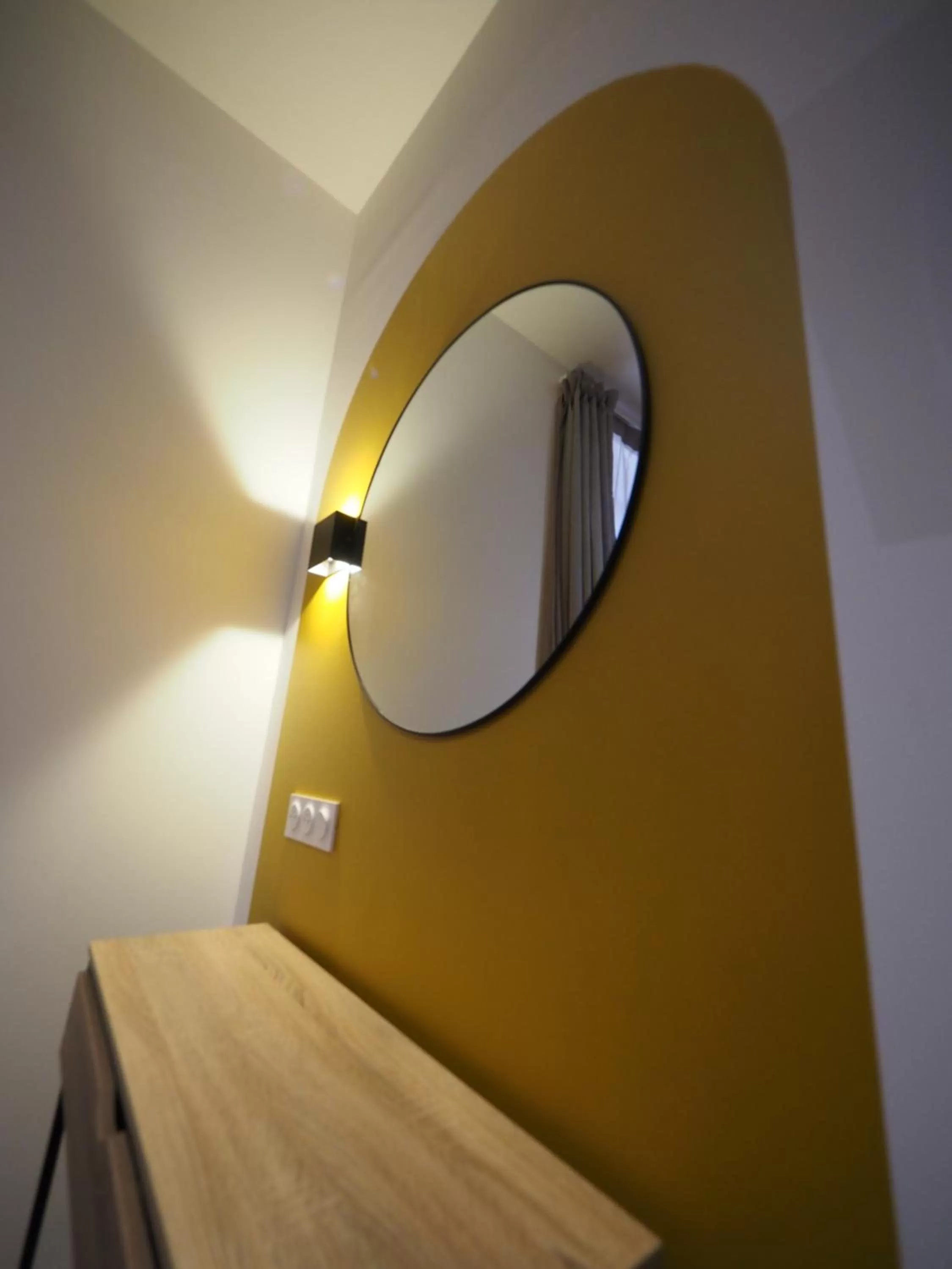 Seating area in Hôtel Le Biarritz - Vichy