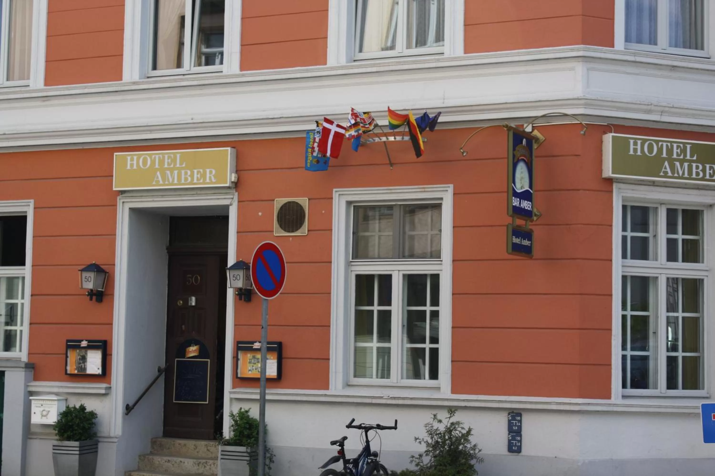 Facade/entrance in Hotel Amber Altstadt