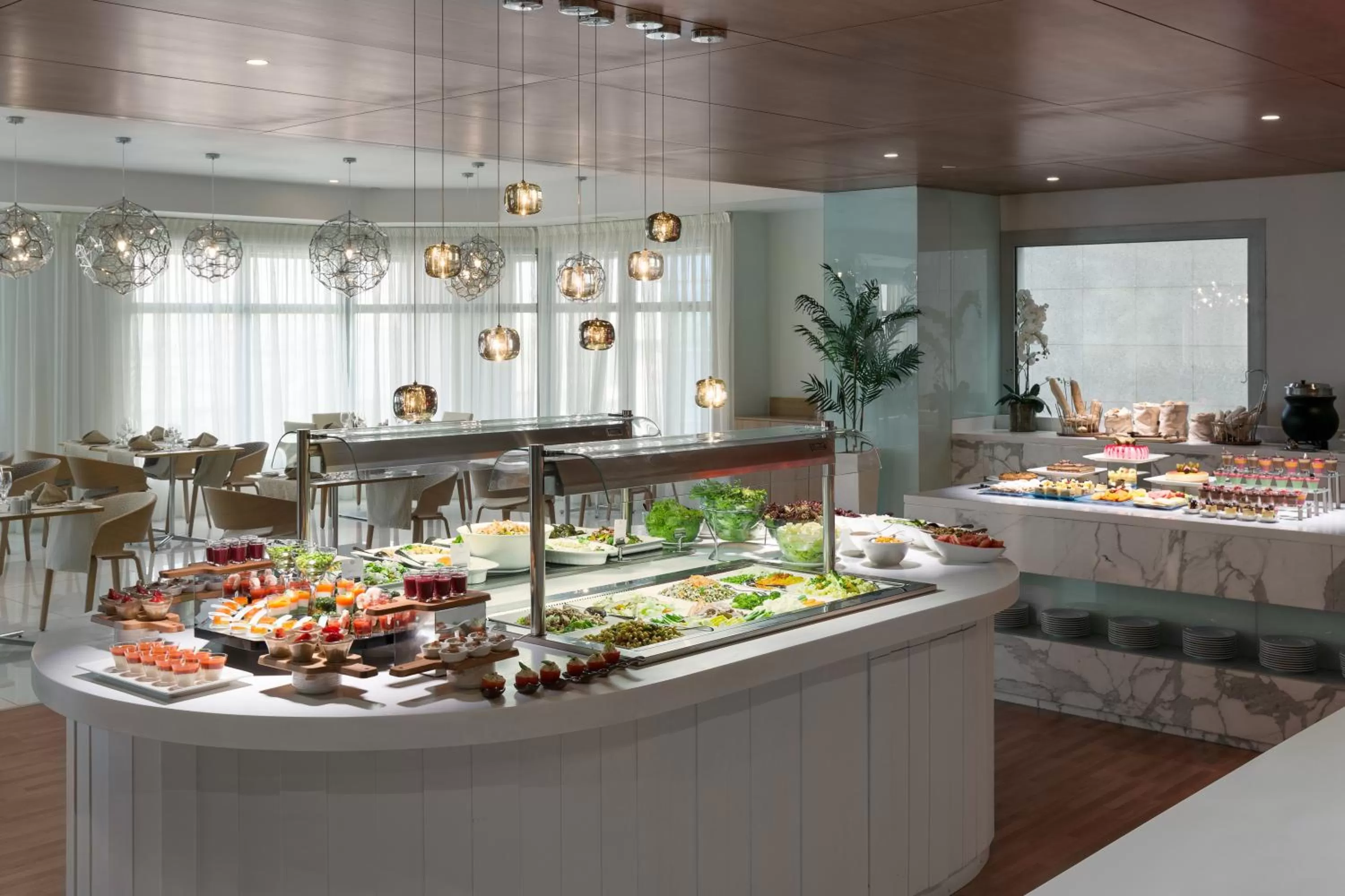 Dinner in Novotel Jeddah Tahlia