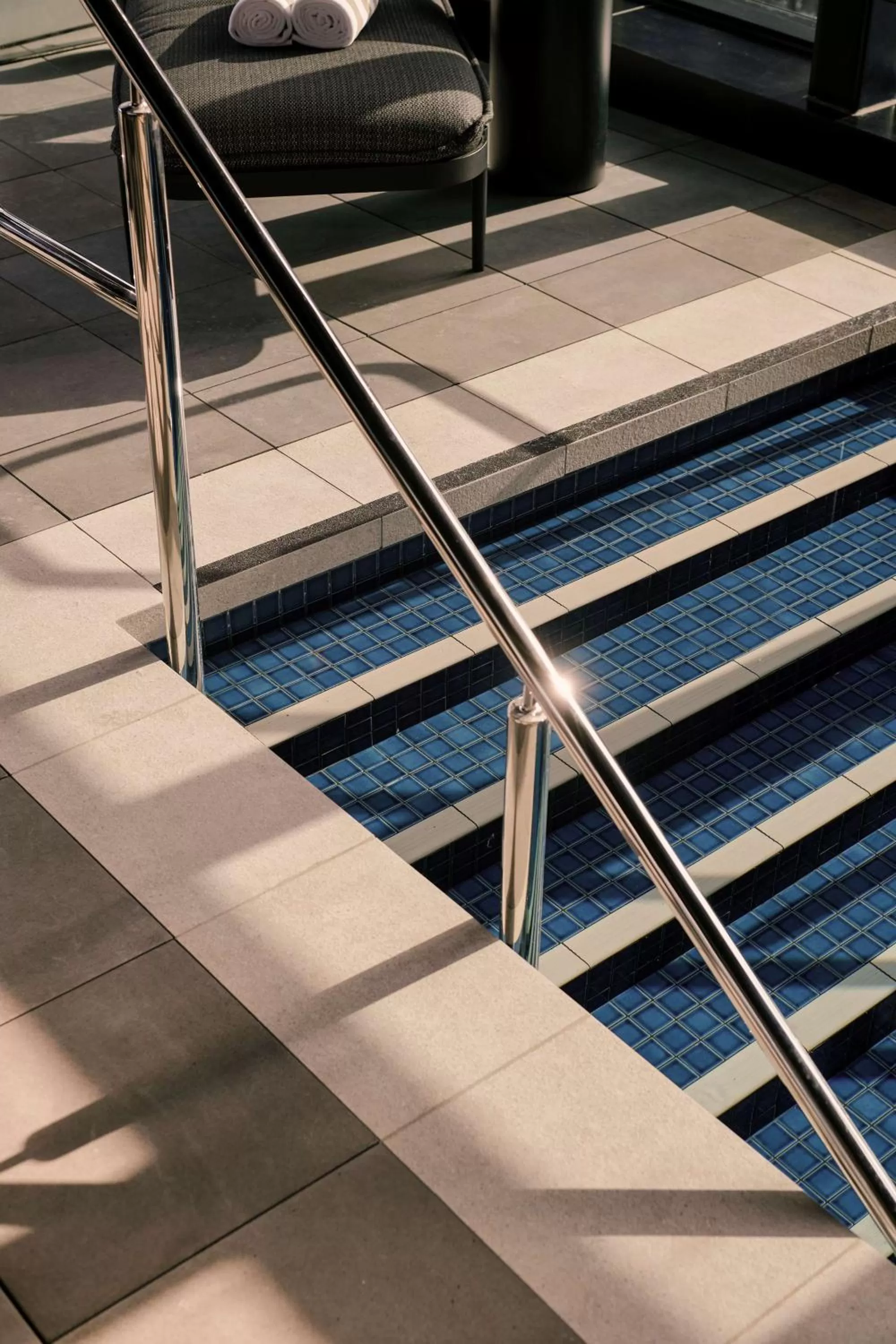 Pool view in Quincy Hotel Melbourne