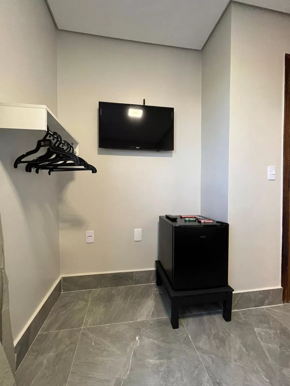 TV/Entertainment Center in Riacho Hotel