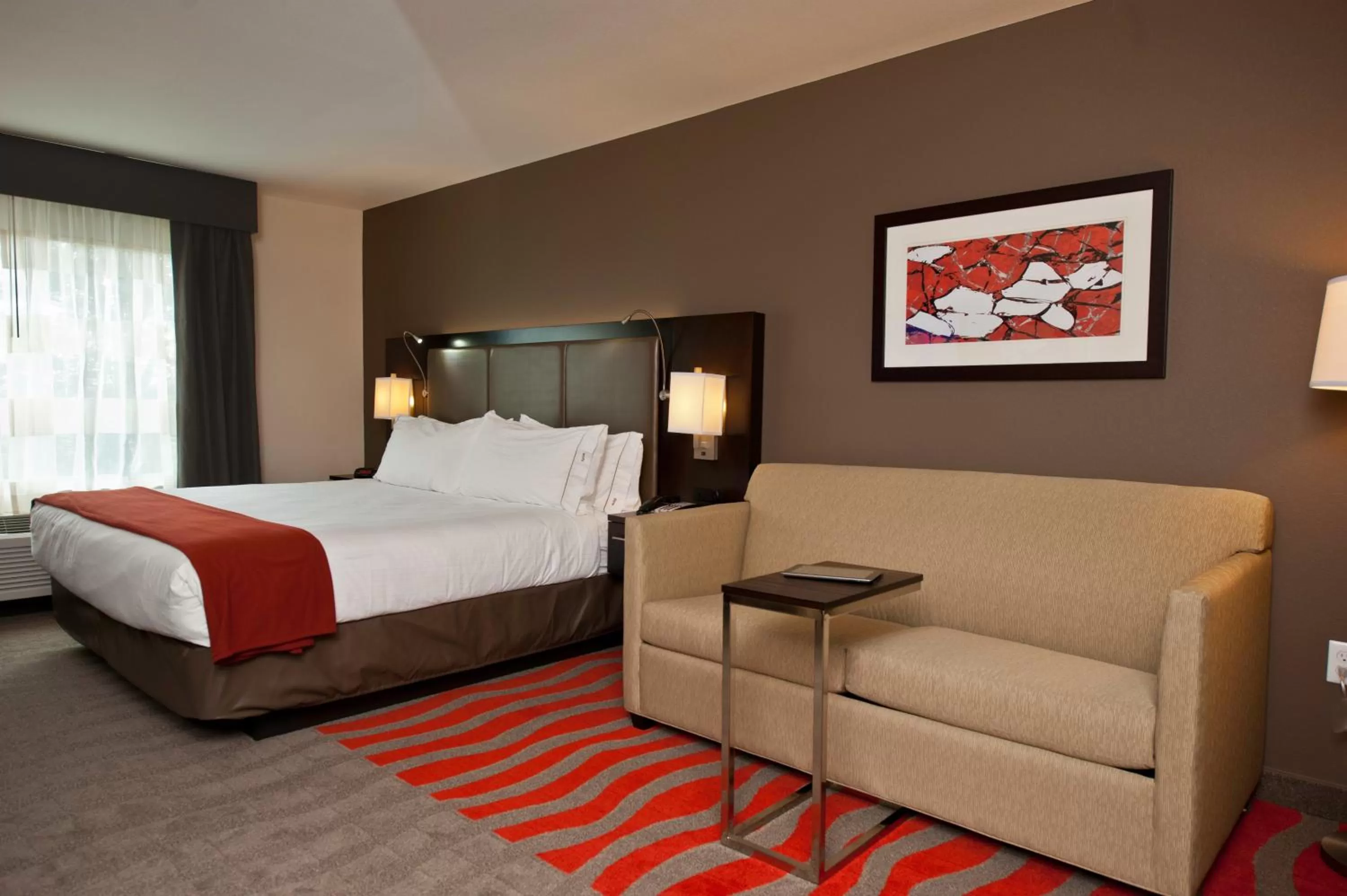 Photo of the whole room, Bed in Holiday Inn Express & Suites Columbus - Easton Area by IHG
