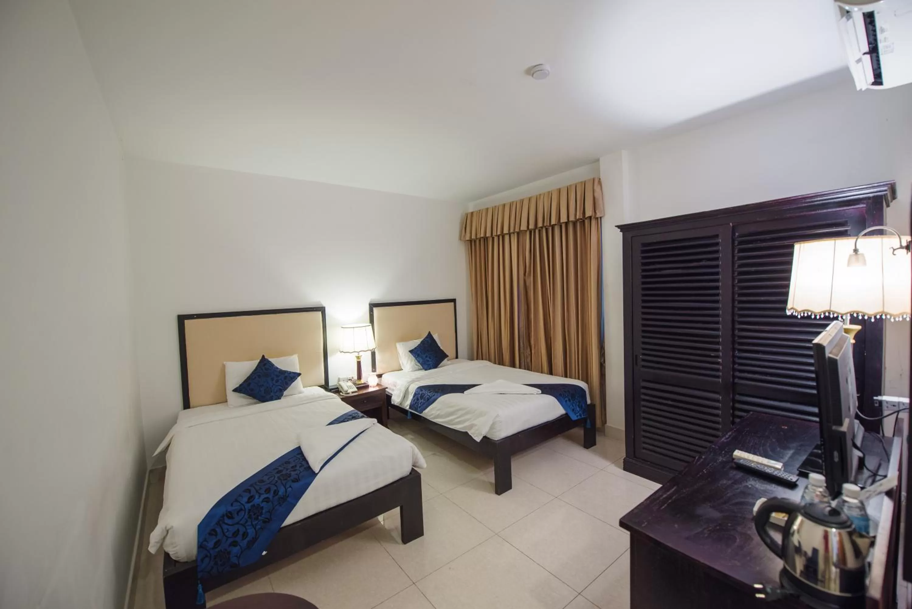 Breakfast in Homesyn Hotel