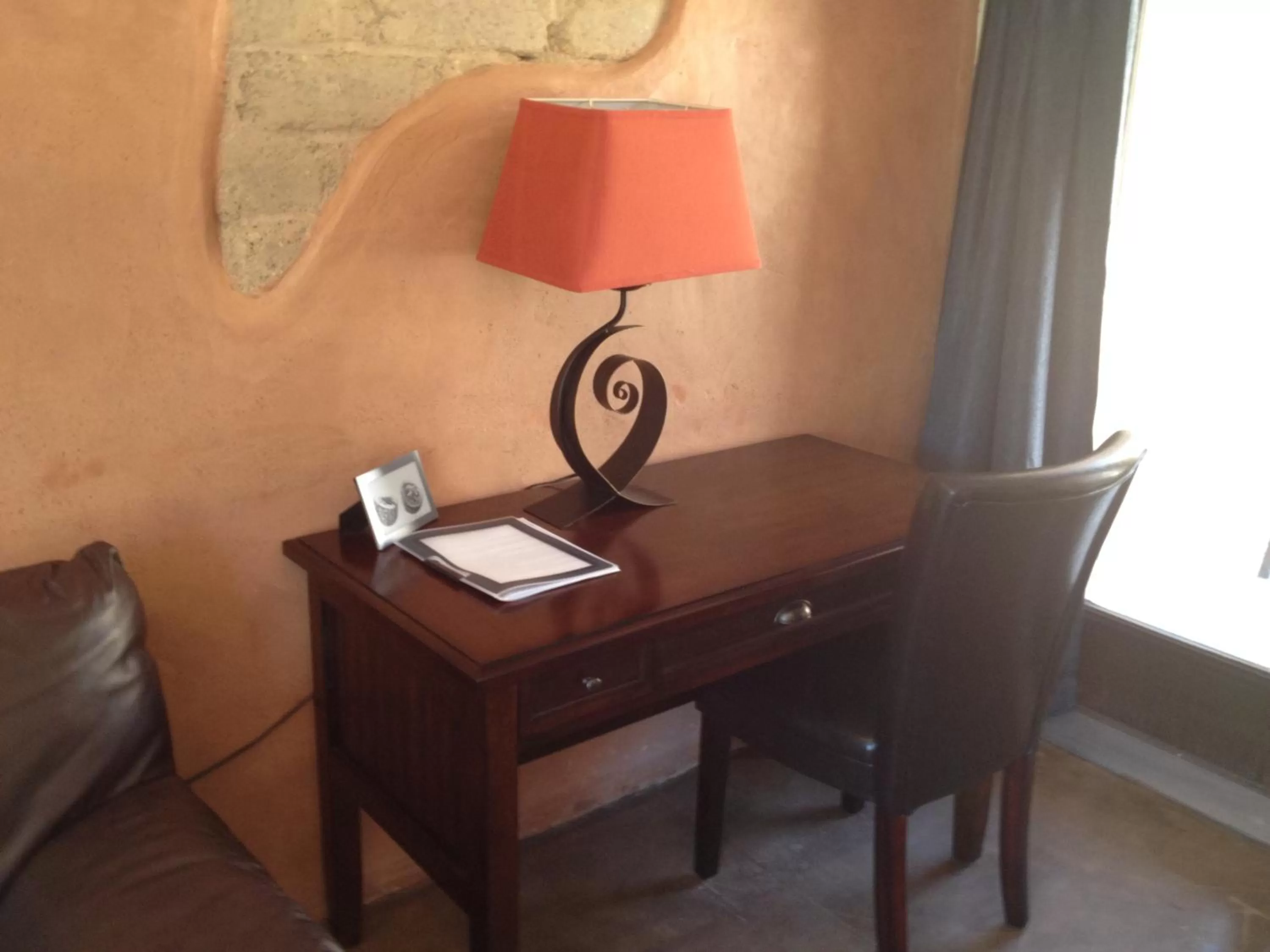 Seating area in La Posada Pintada