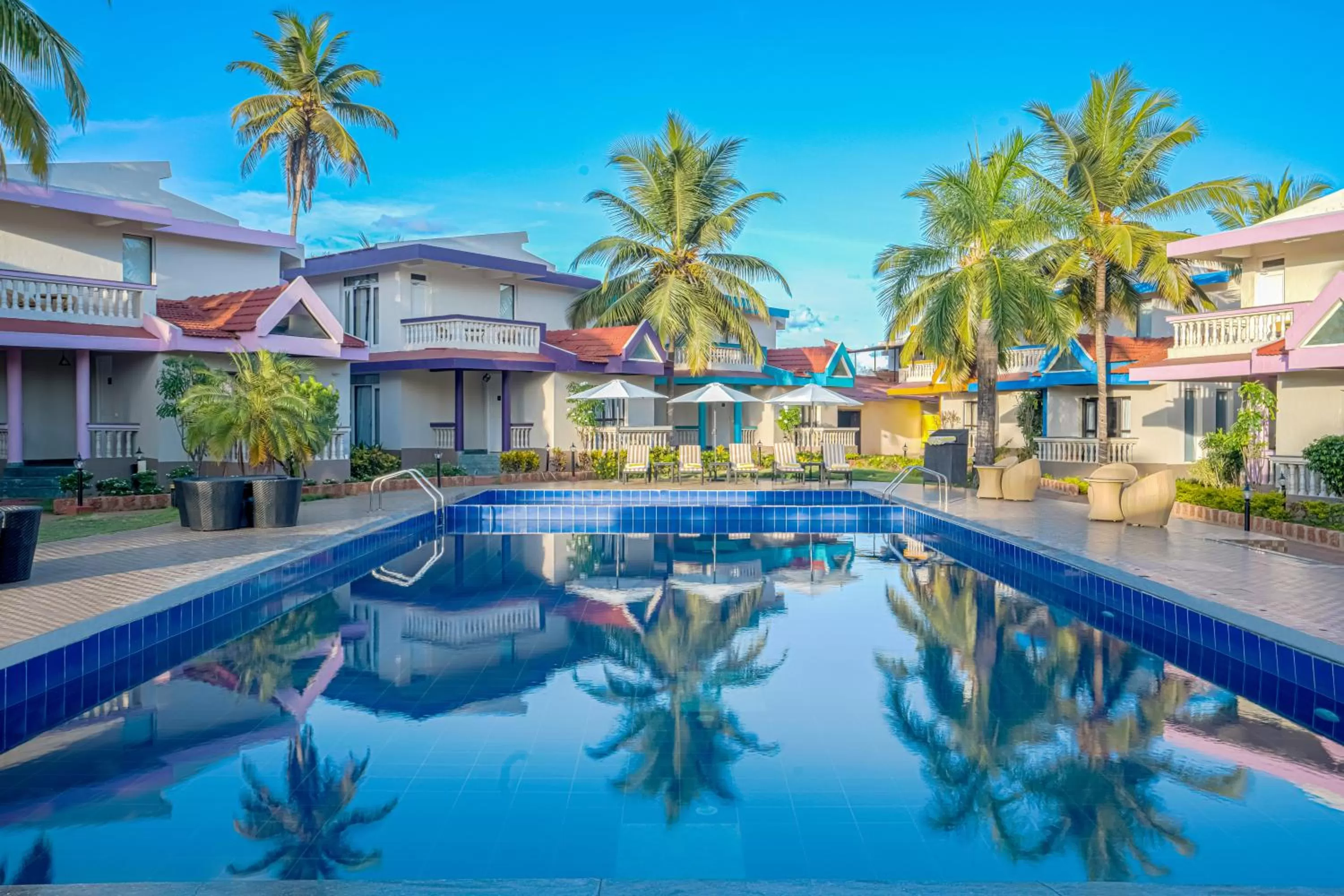 Swimming pool in Country Inn Goa Varca Beach - 2 minutes walk to the beach