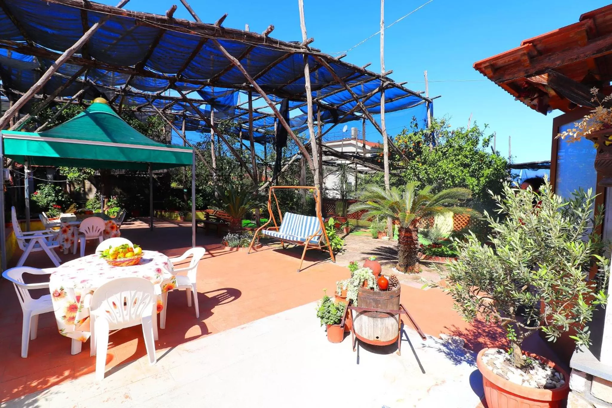 Garden in La Maison de Titty & Margherita