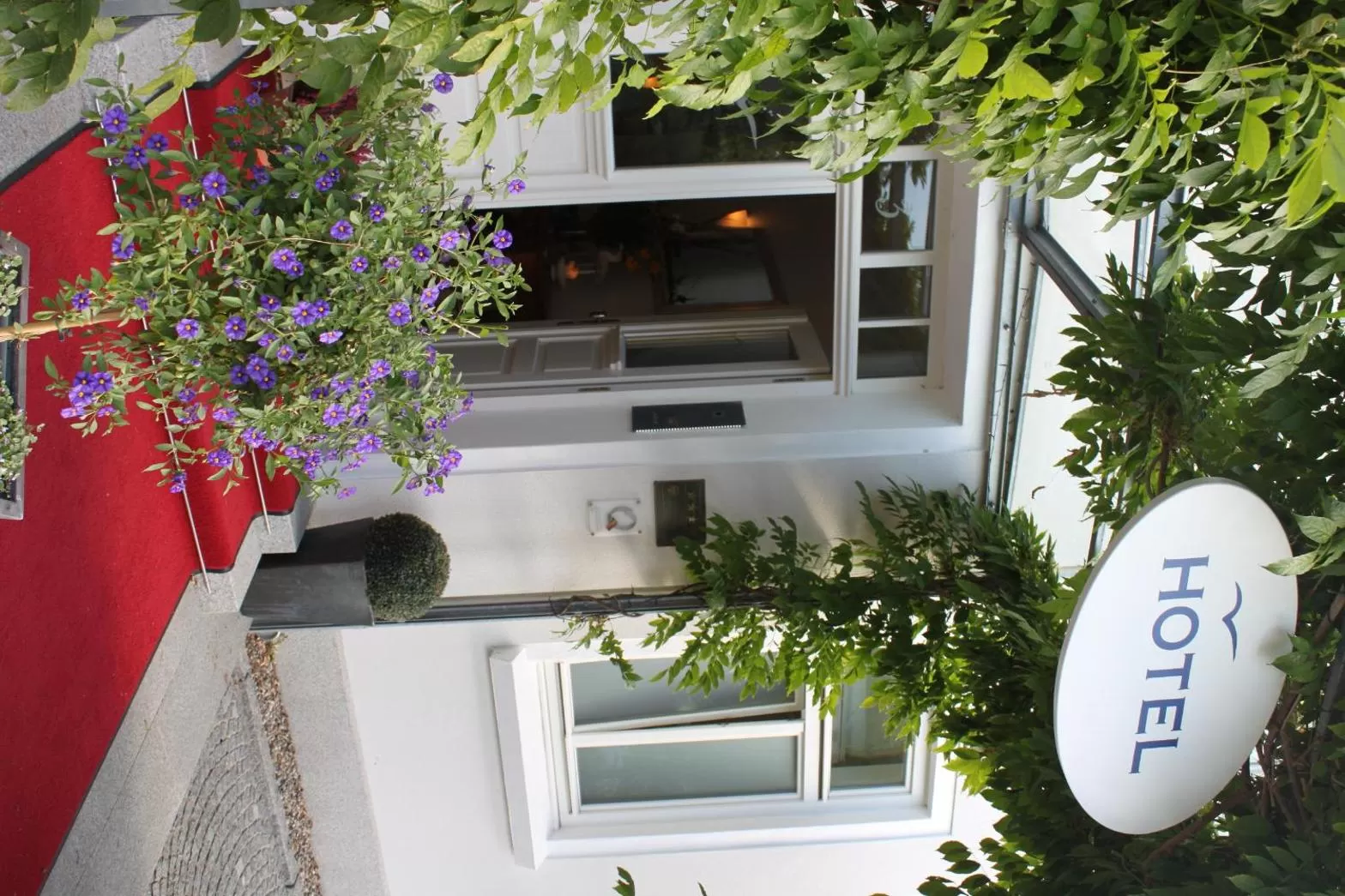 Facade/entrance, Property Building in Hotel Seemöwe