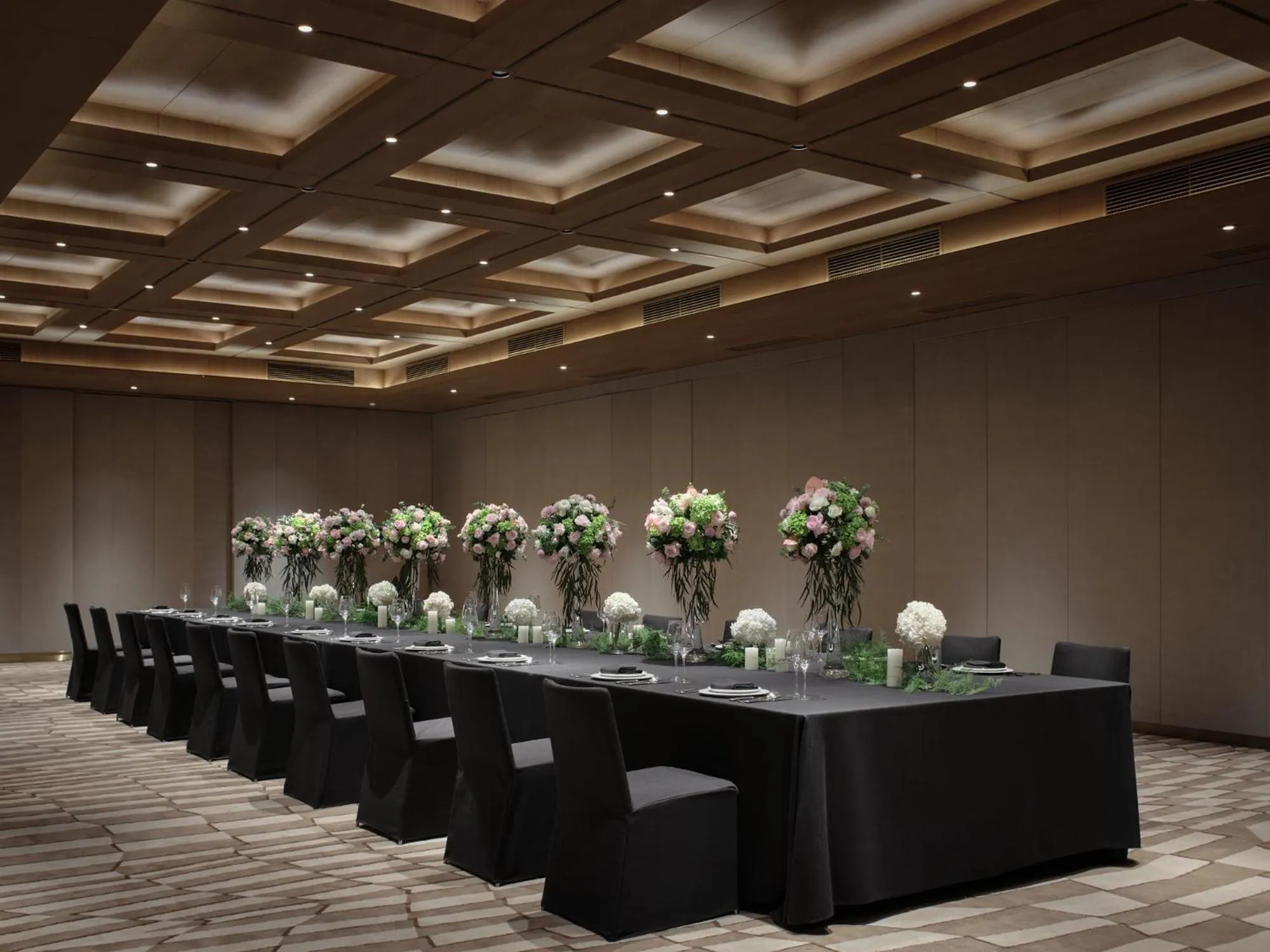 Banquet/Function facilities in Hotel Indigo Hangzhou Uptown,Close to Westlake , boutique design hotel with freeflow minibar