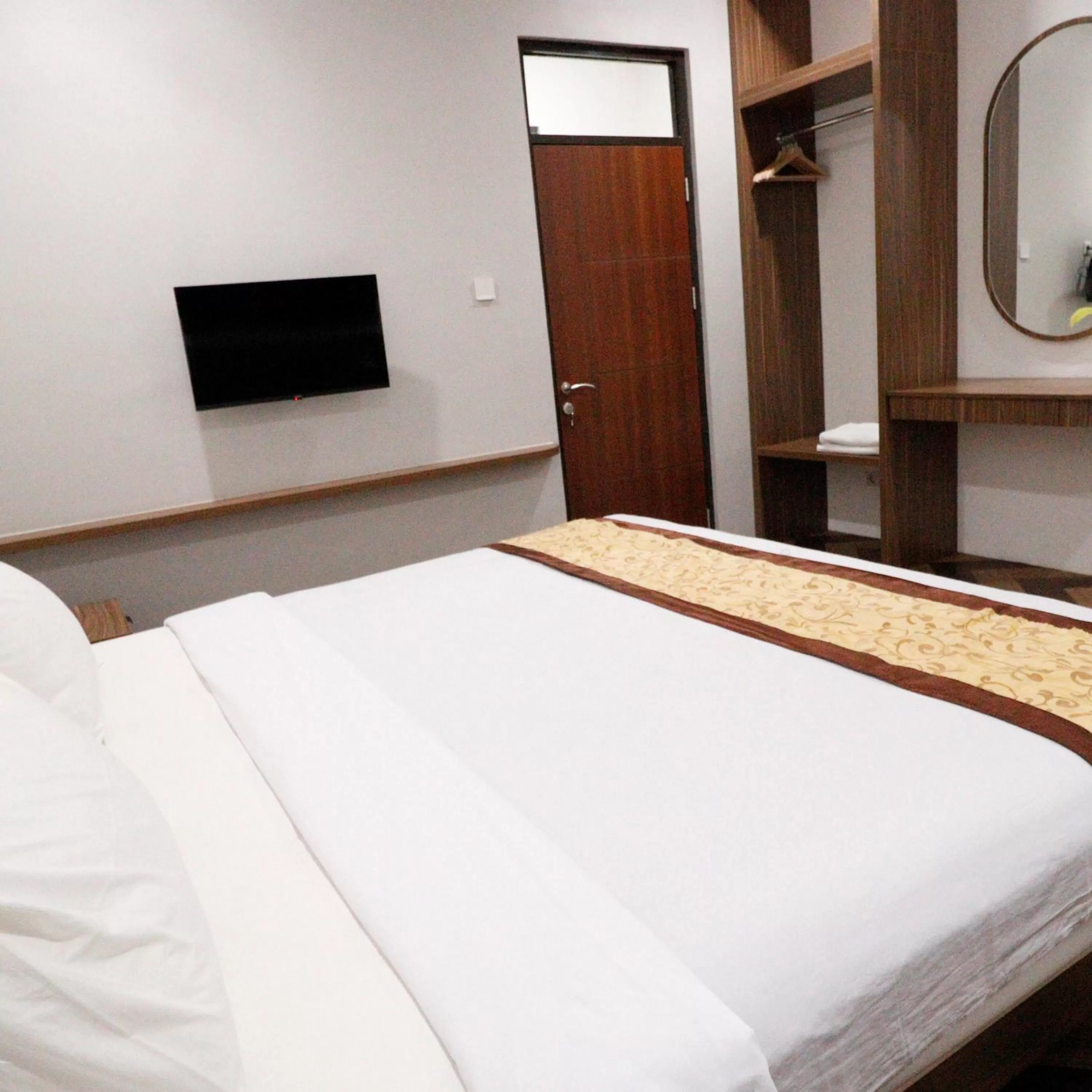 Bedroom, Bed in Jatiluhur Valley Resort