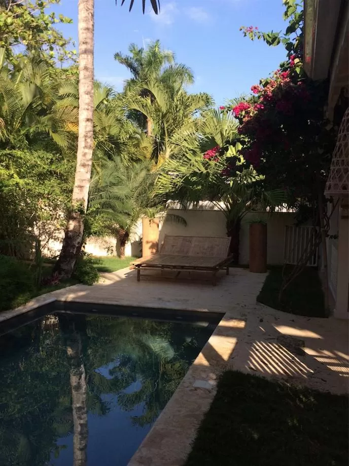 Garden, Swimming Pool in Mahona Boutique Hotel