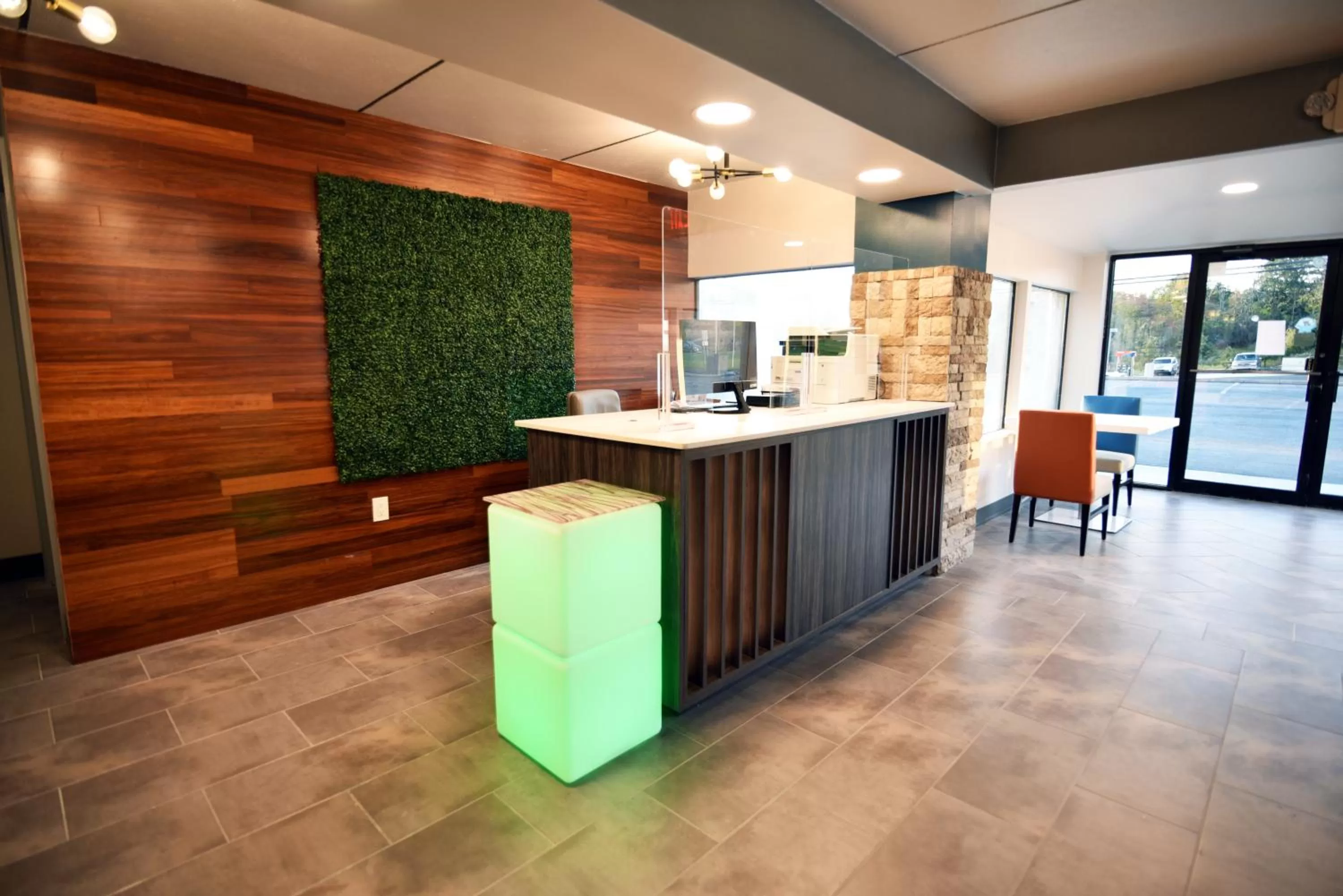 Lobby or reception in Baymont by Wyndham Pine Grove I-81