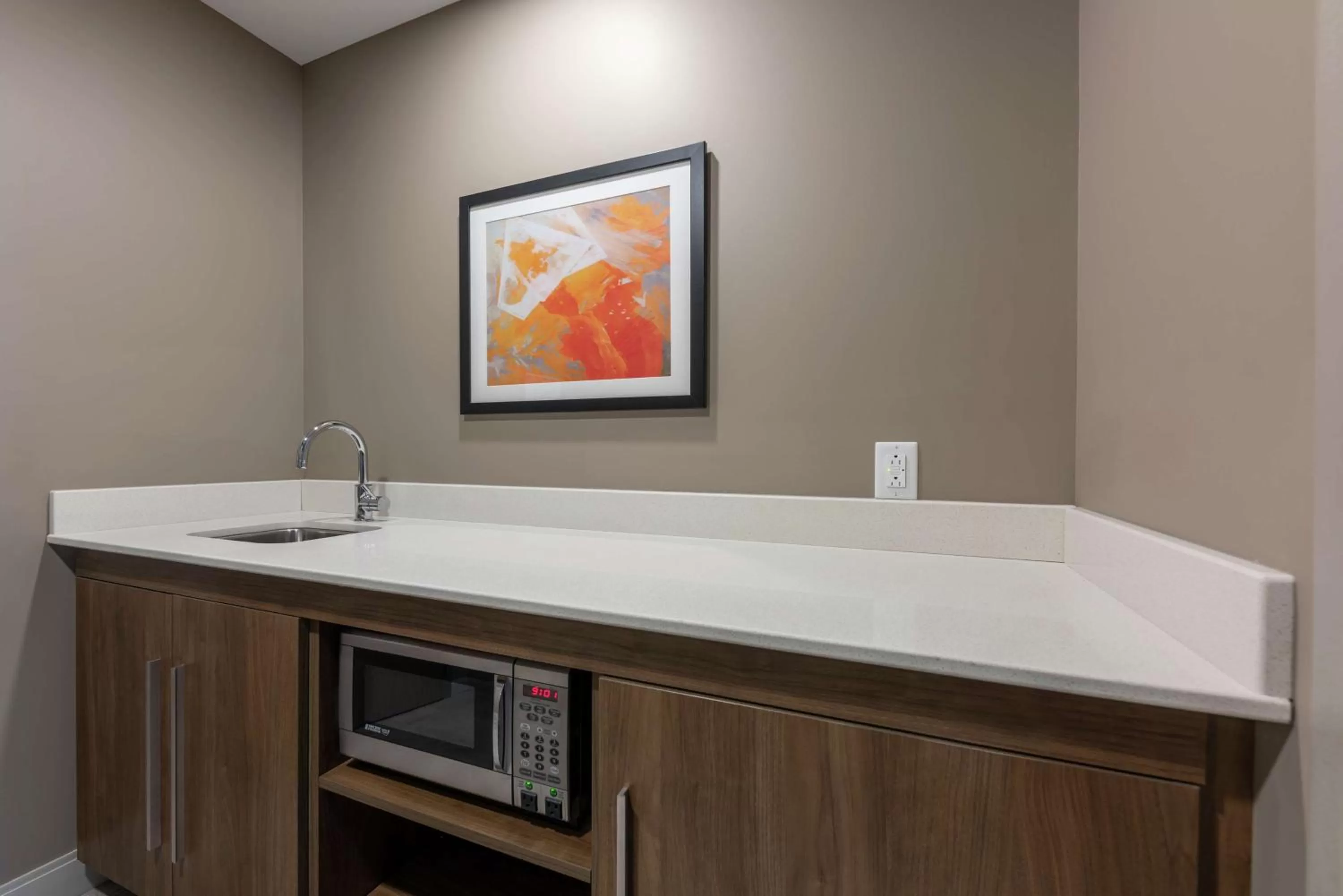 Photo of the whole room in Hampton Inn & Suites Charlottetown