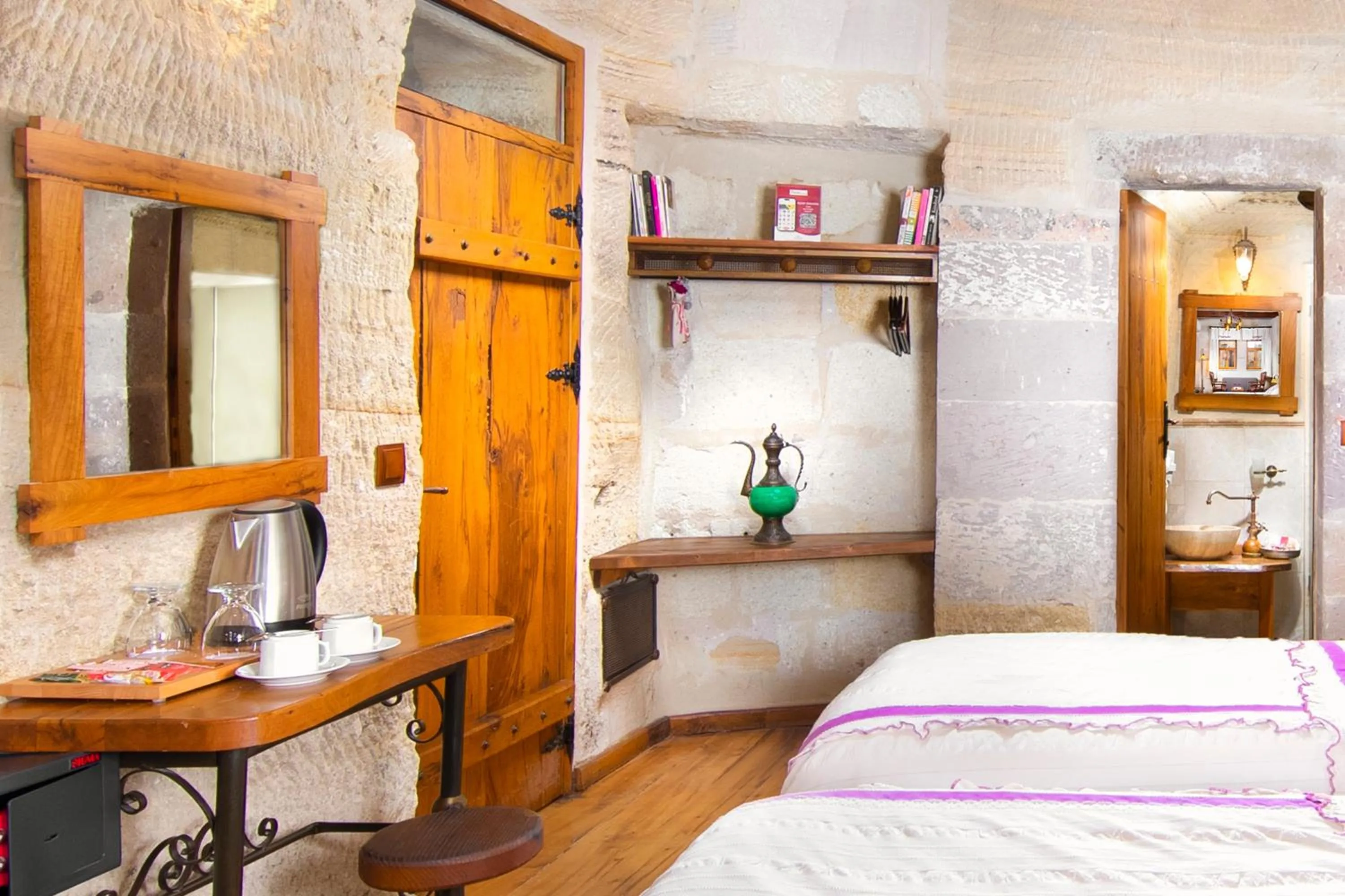 Bathroom, Bed in Terra Cave