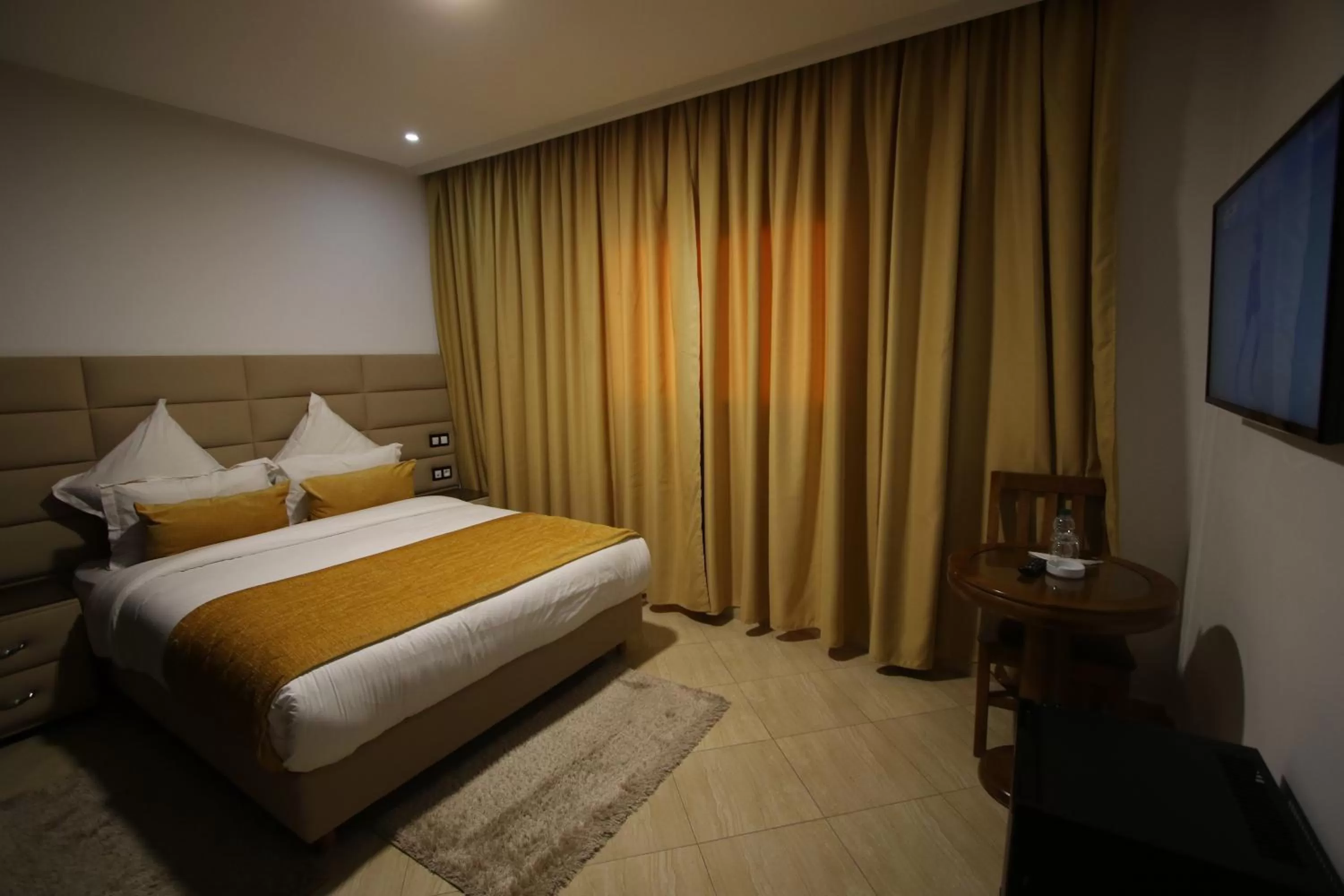 Bed in Hôtel Mansour