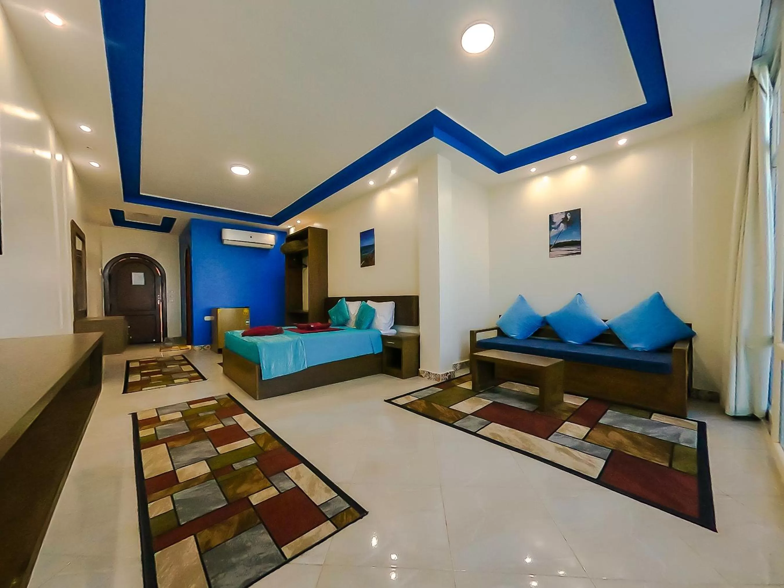 Bed in Seaview Panorama Hotel