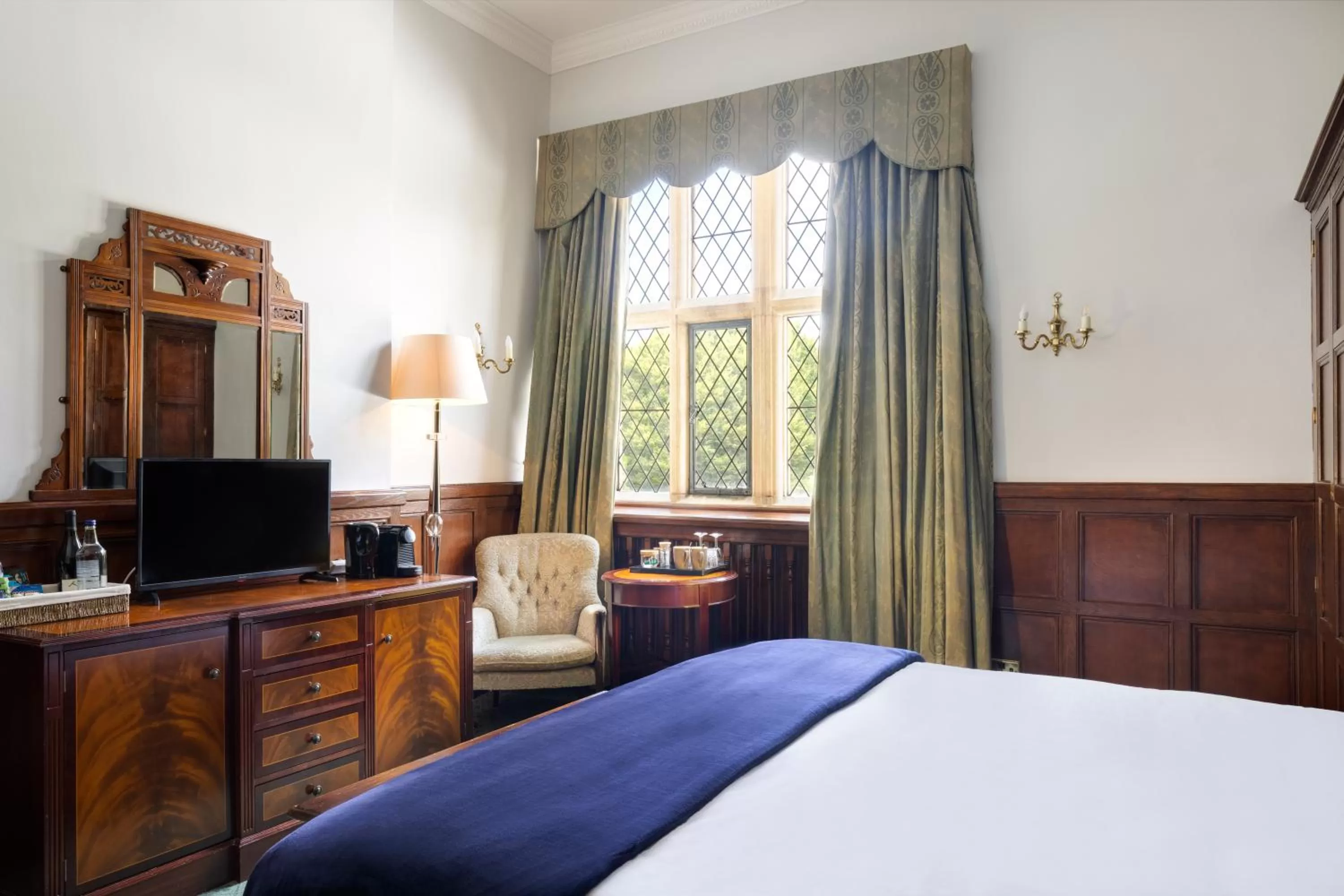 Karma Salford Hall Hotel