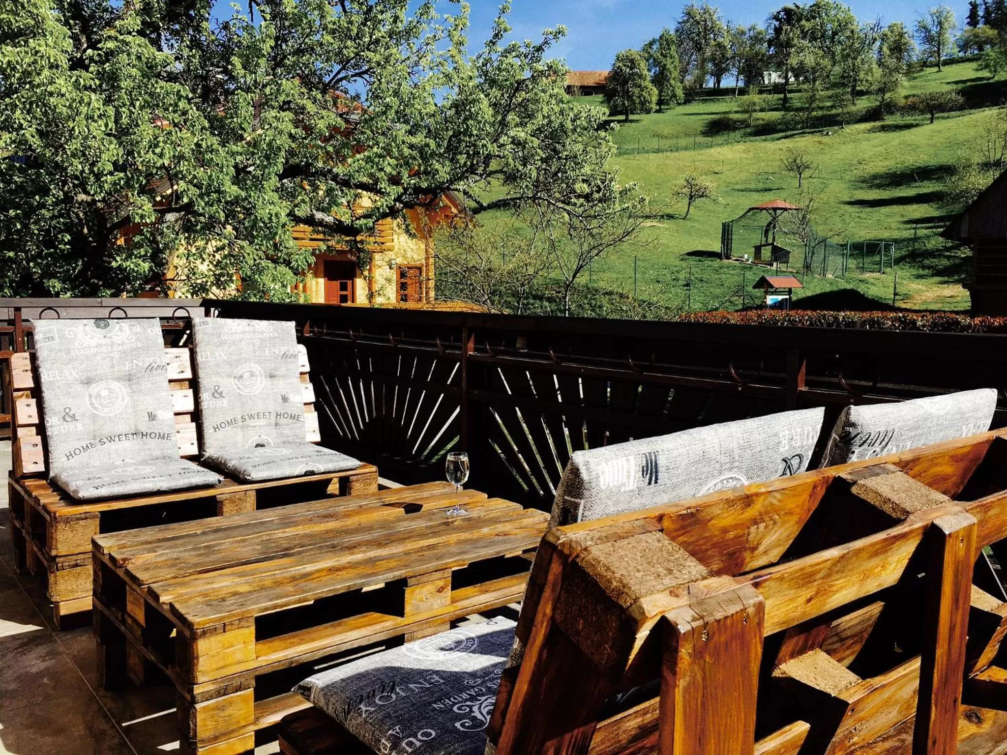 Patio, Restaurant/Places to Eat in Adventure Farm