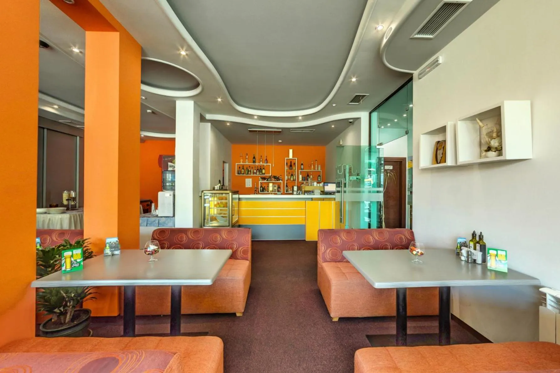 Restaurant/places to eat in Vitoshko Lale Hotel