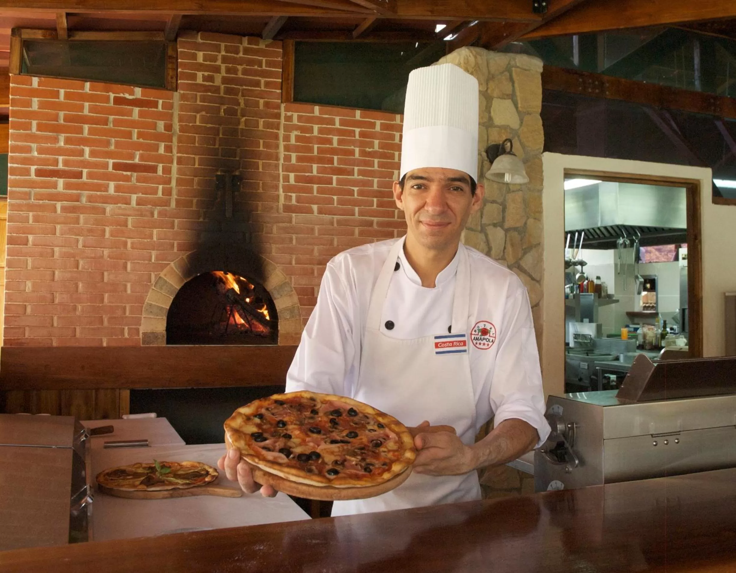 Restaurant/places to eat in Amapola Resort