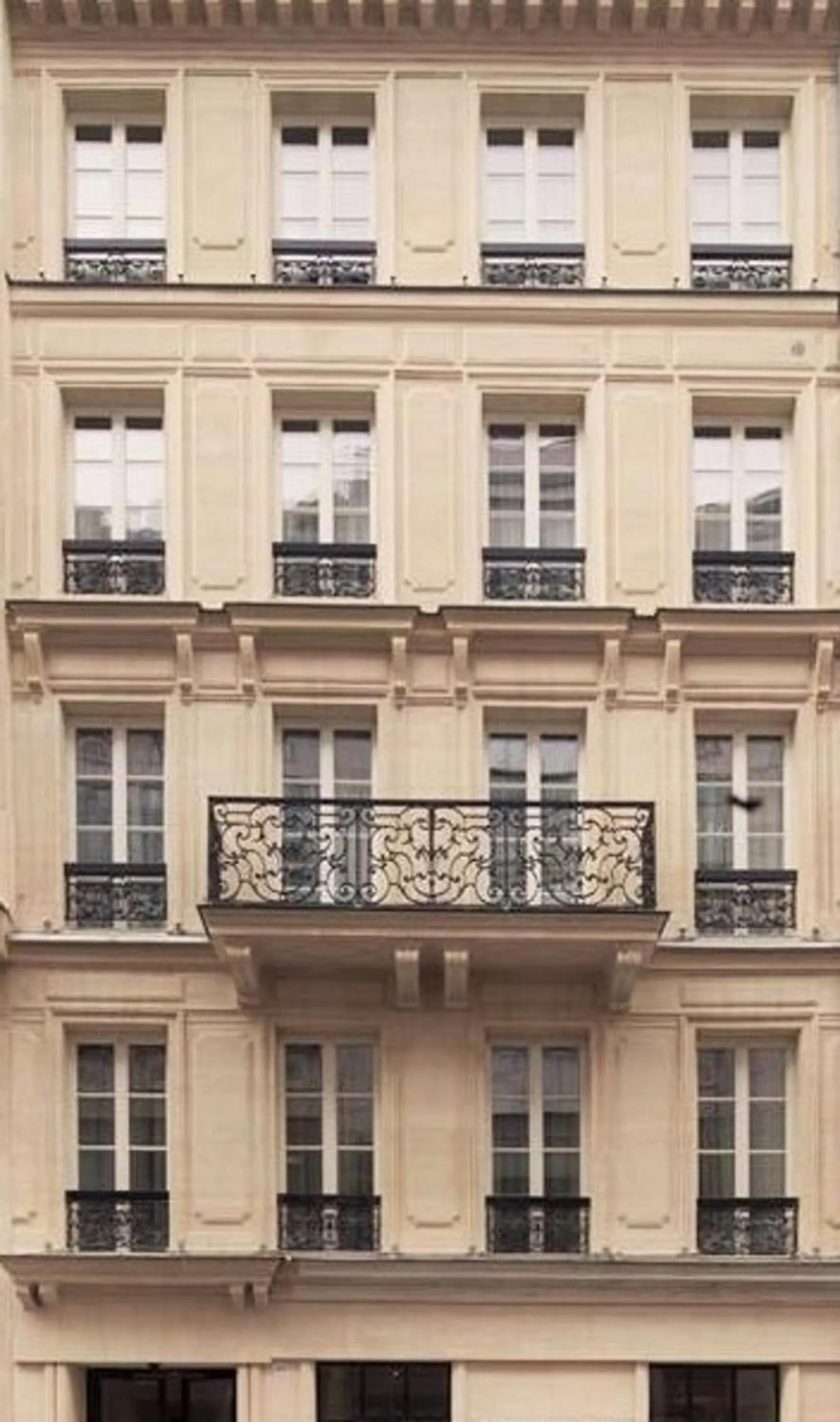 Property building in Hôtel George Washington