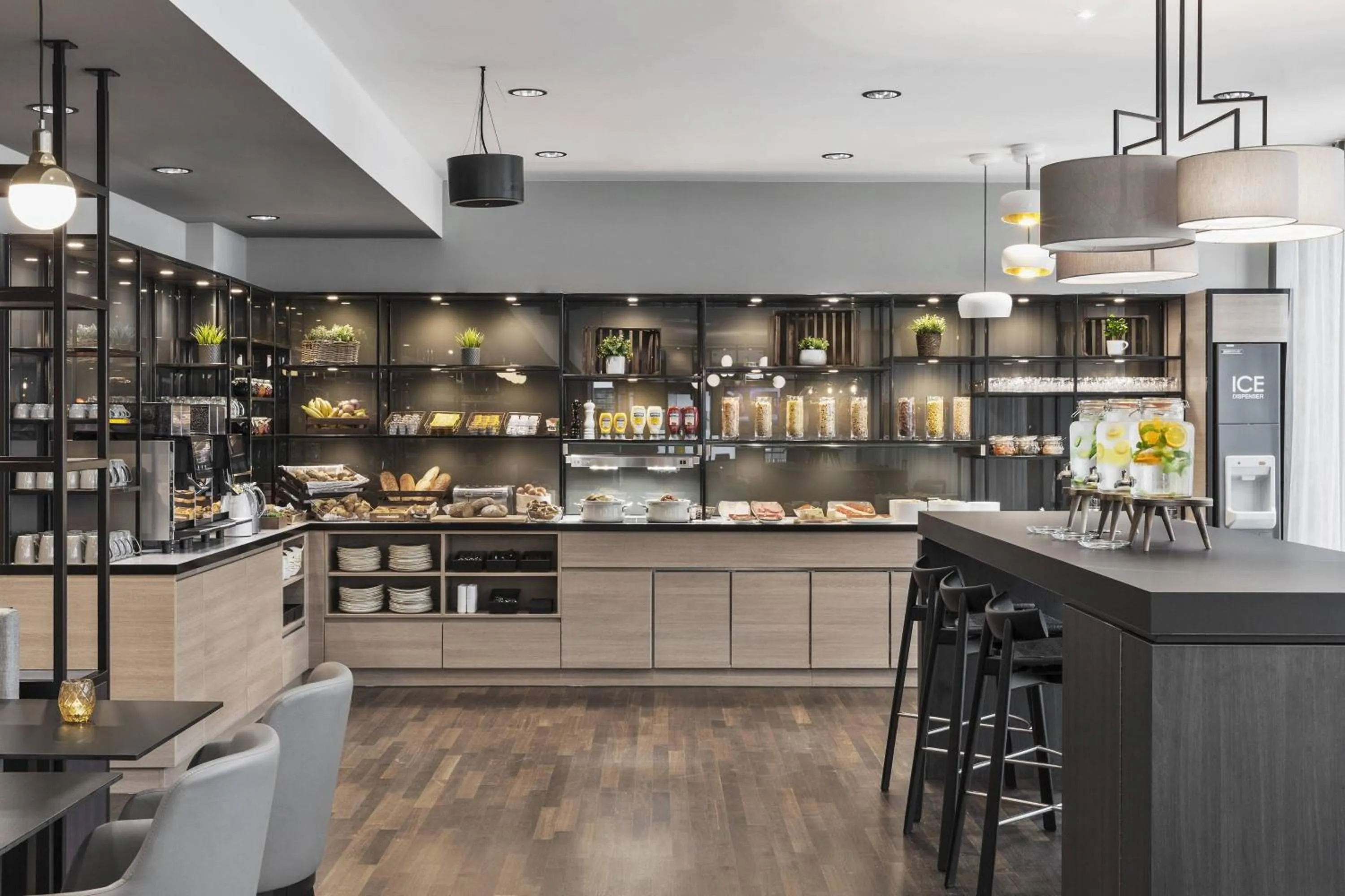 Breakfast in Residence Inn by Marriott Munich Ostbahnhof