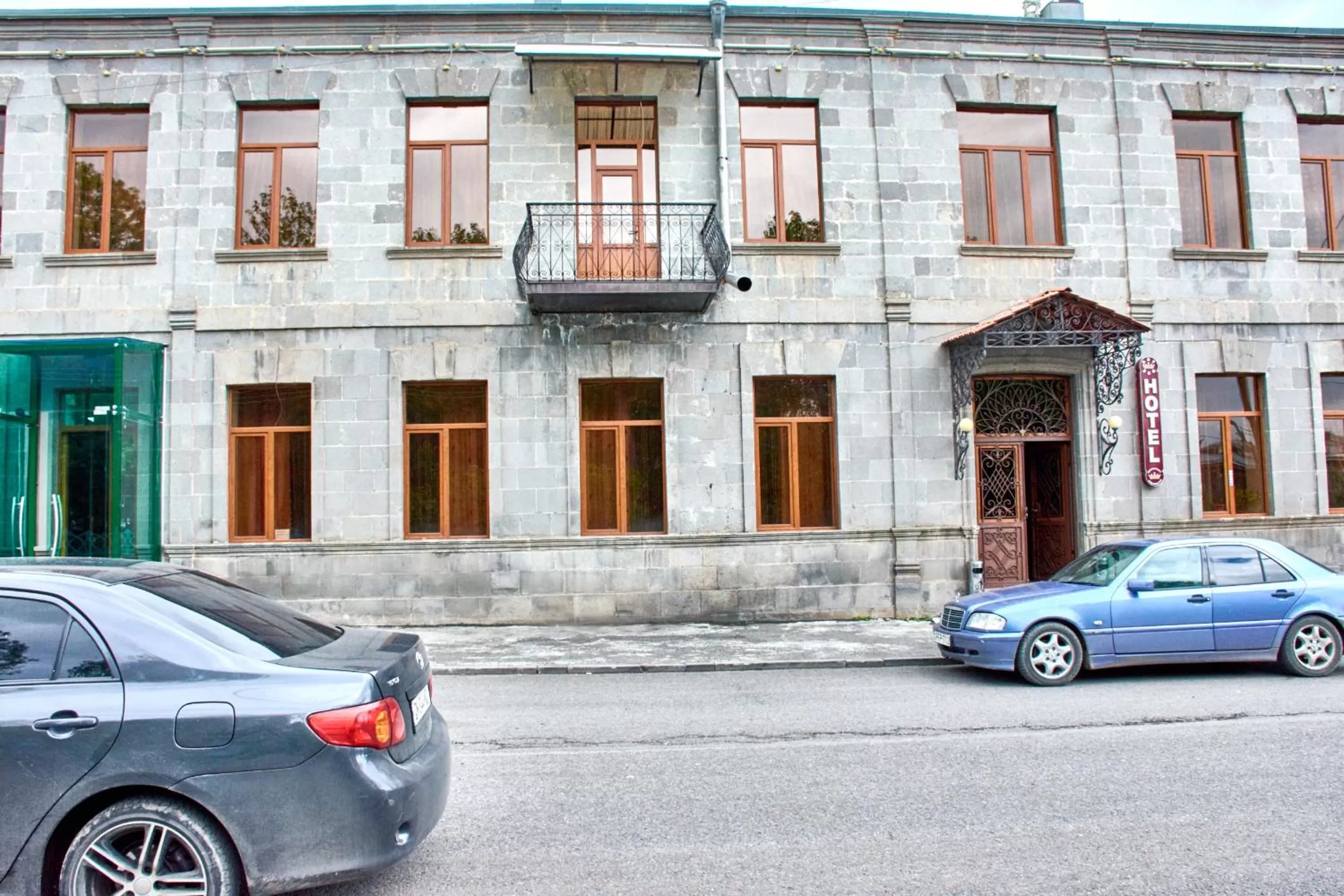 Street view, Property Building in Hotel Art-Seg