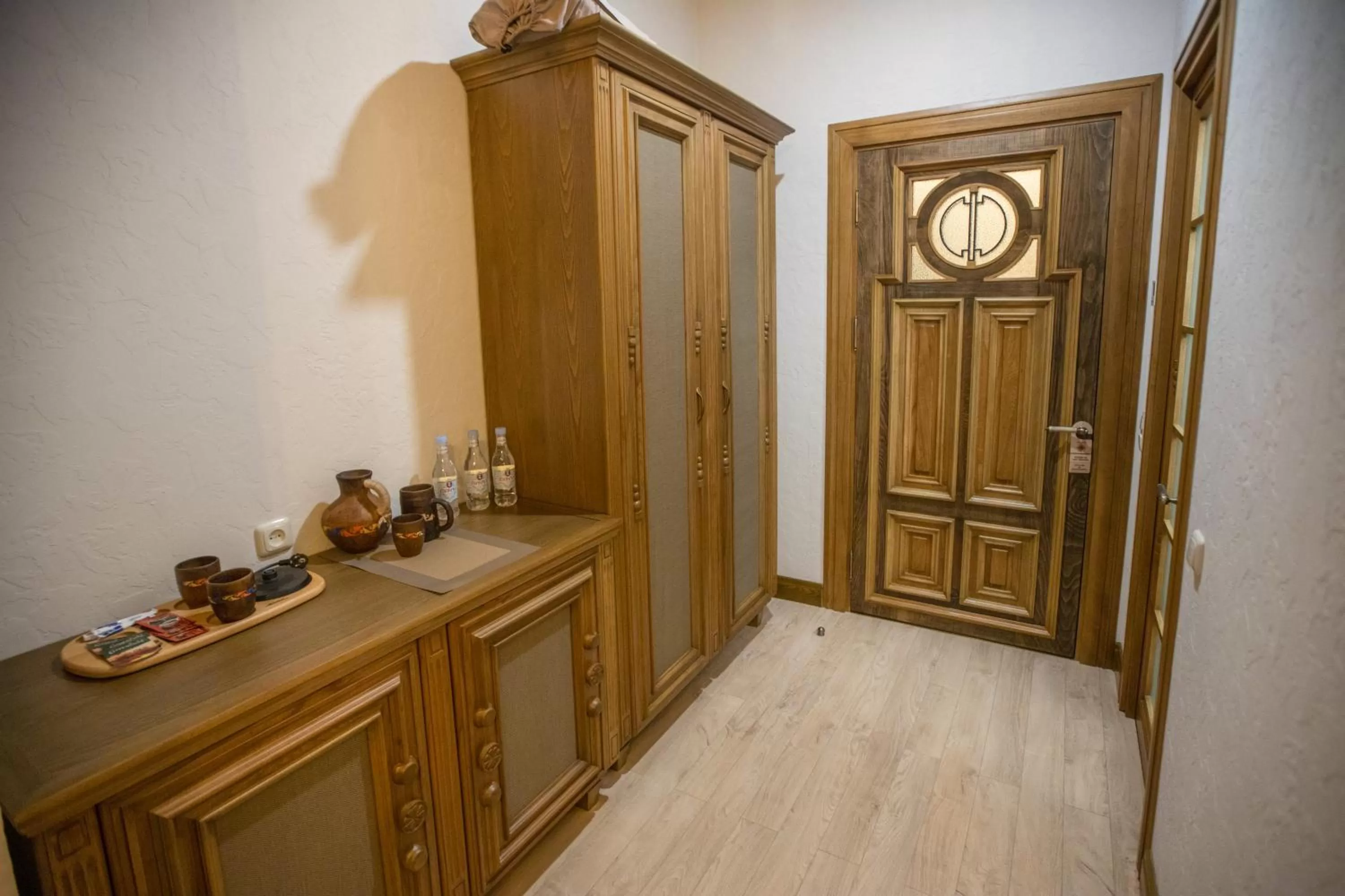 wardrobe, Kitchen/Kitchenette in Boutique ETHNO HOTEL