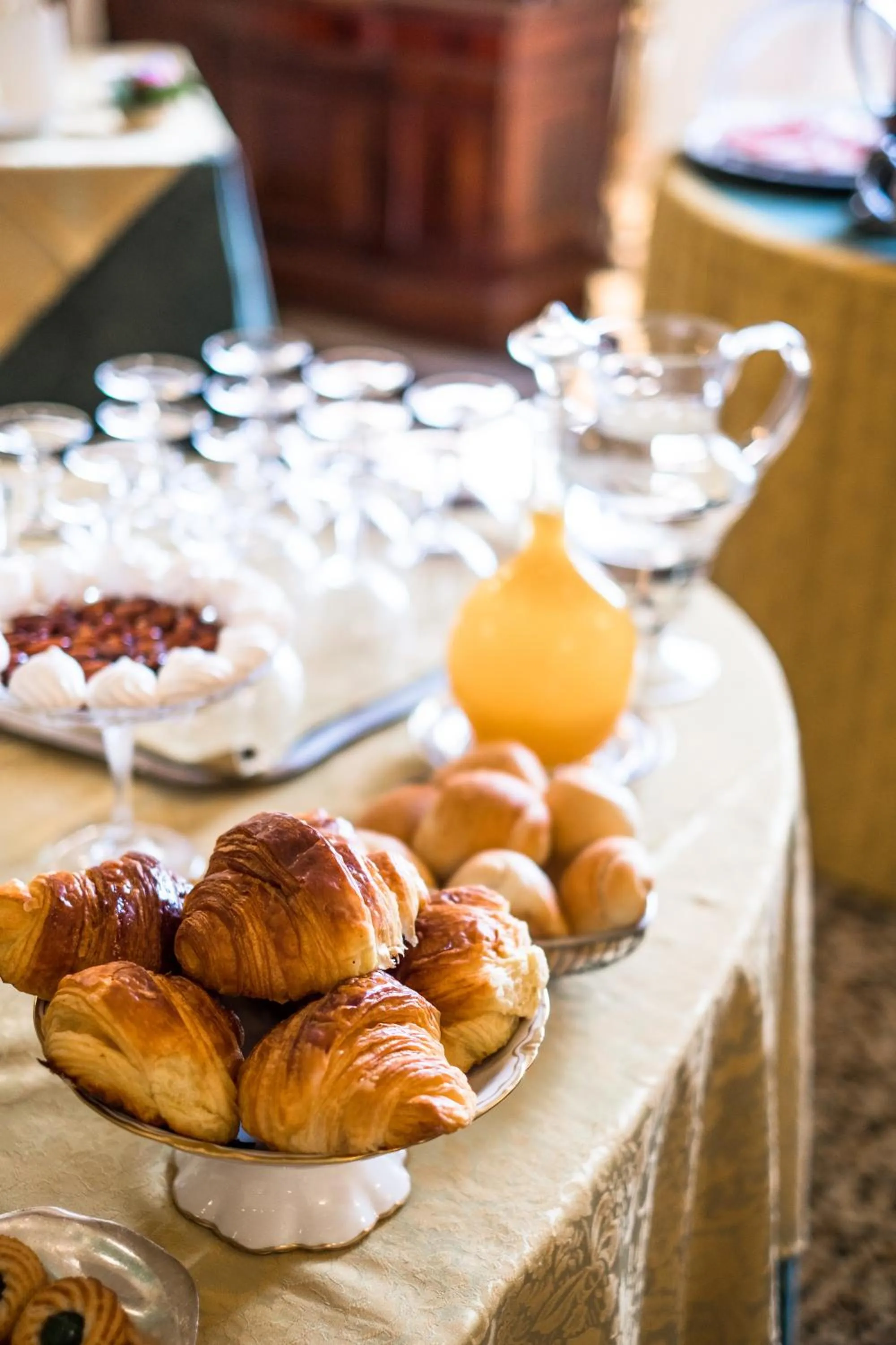 Breakfast in Hotel Principe